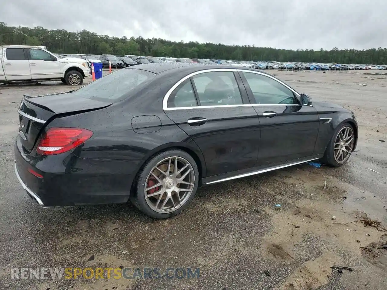 3 Photograph of a damaged car WDDZF8KB1KA538521 MERCEDES-BENZ E-CLASS 2019