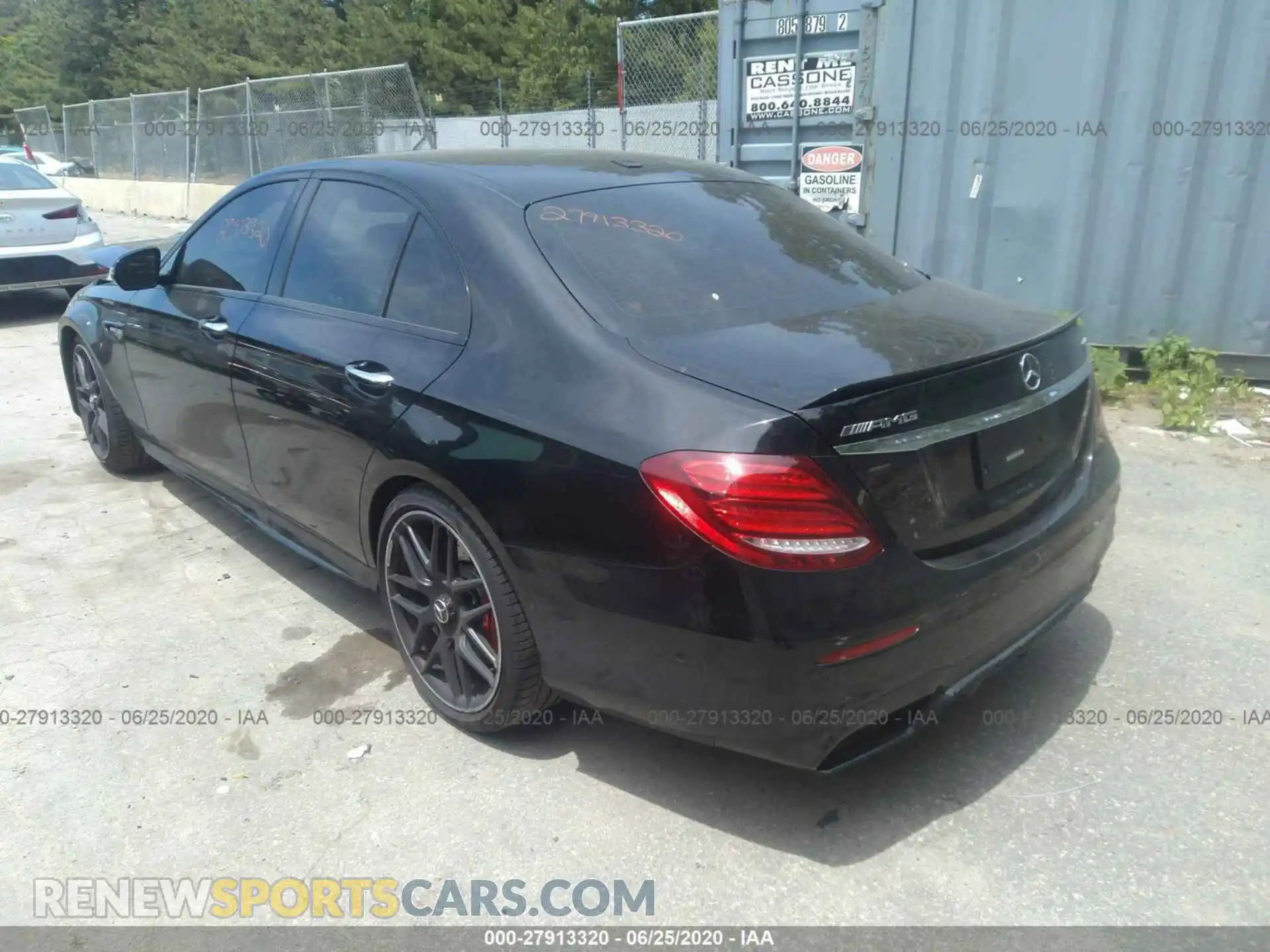 3 Photograph of a damaged car WDDZF8KB3KA665531 MERCEDES-BENZ E-CLASS 2019
