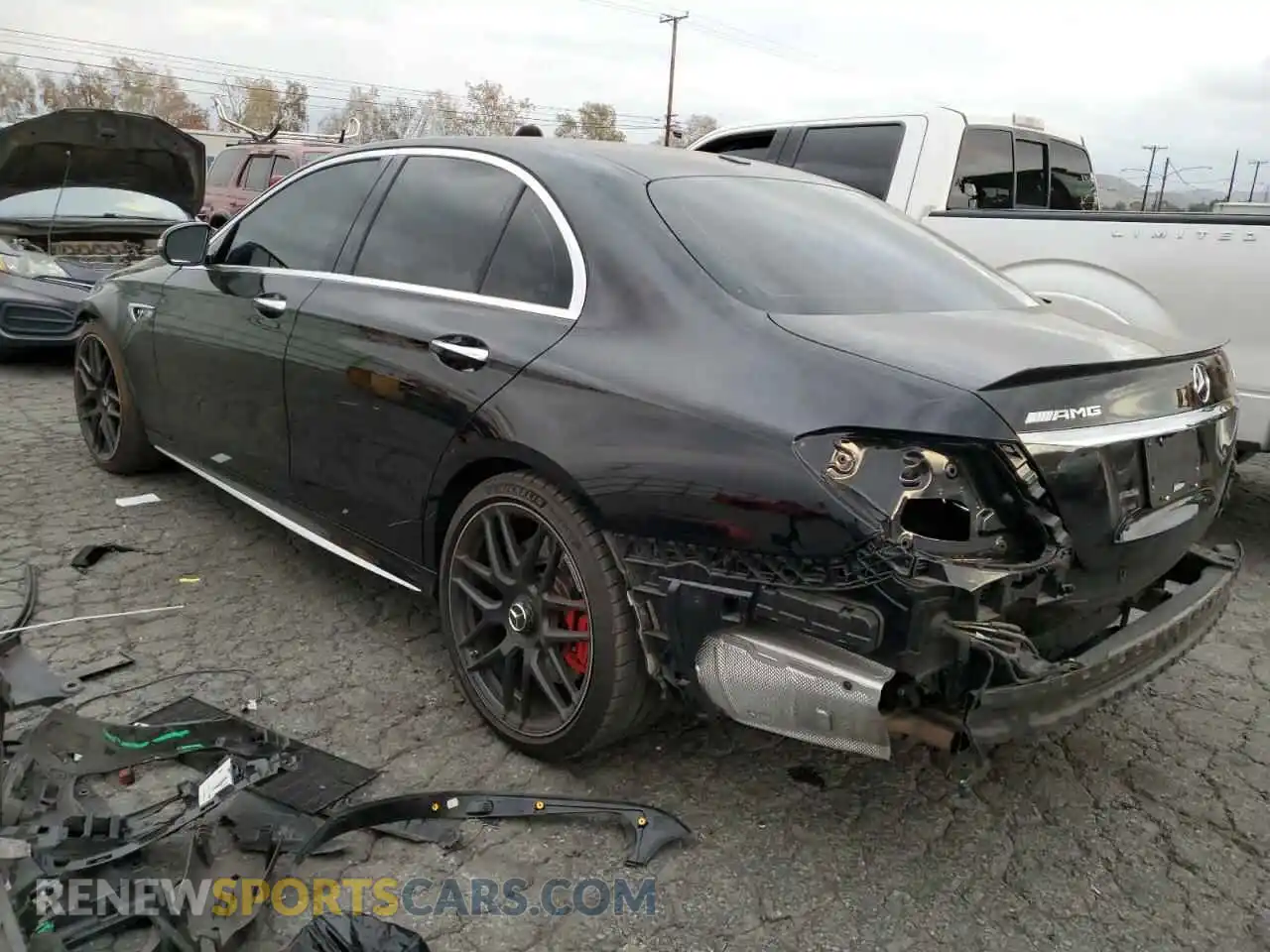 2 Photograph of a damaged car WDDZF8KB7KA561432 MERCEDES-BENZ E-CLASS 2019