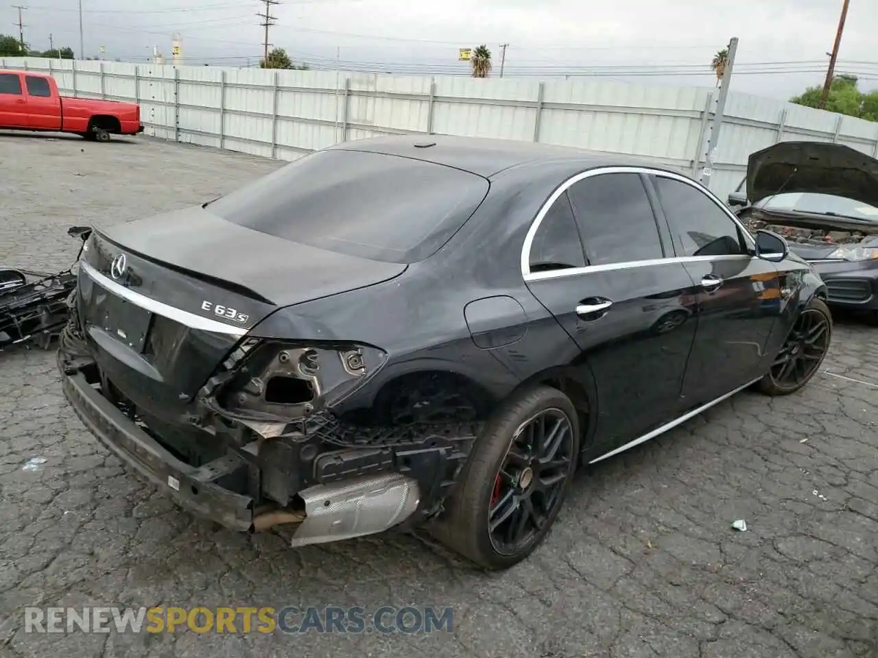 3 Photograph of a damaged car WDDZF8KB7KA561432 MERCEDES-BENZ E-CLASS 2019