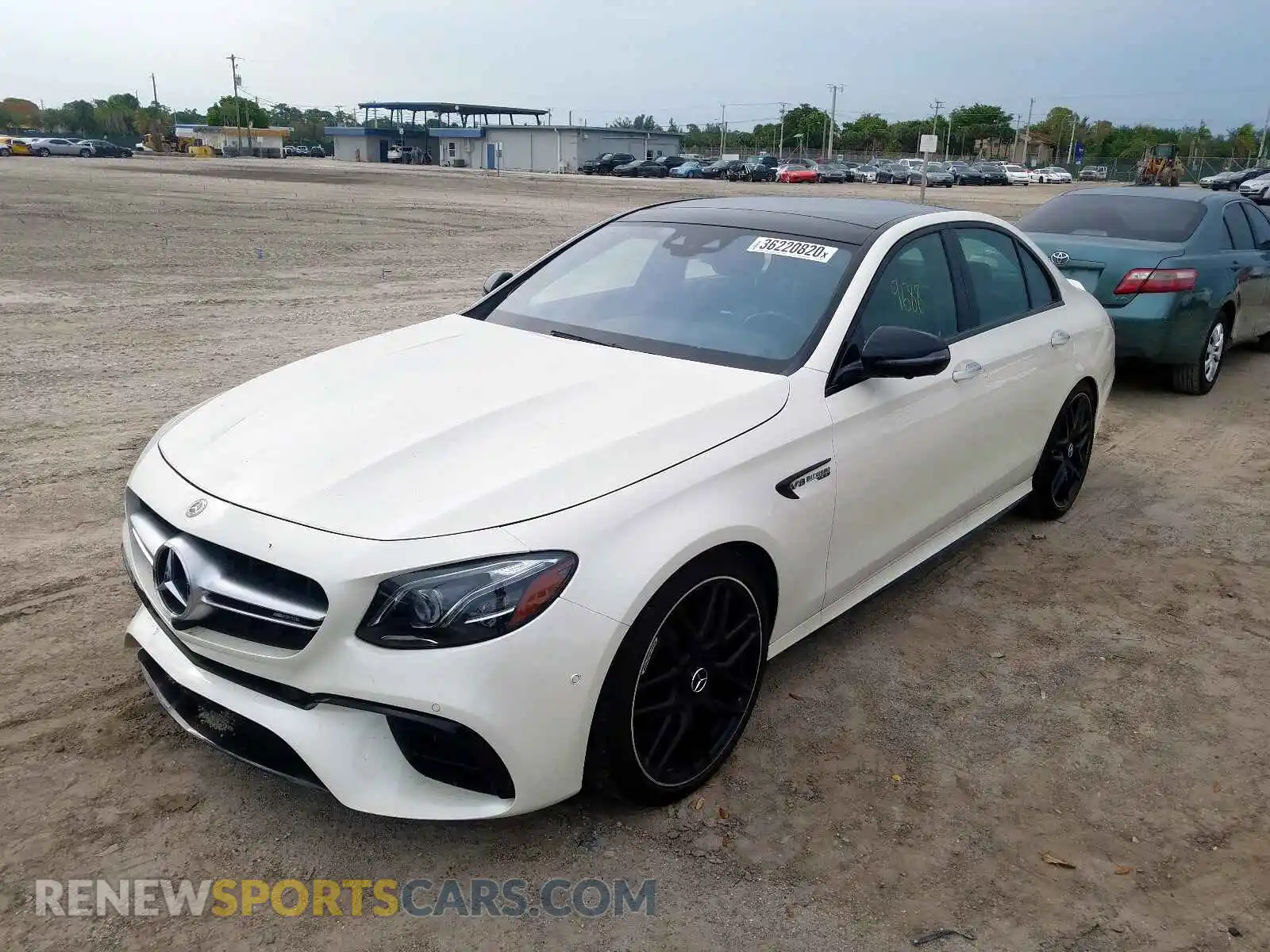 2 Photograph of a damaged car WDDZF8KB9KA551033 MERCEDES-BENZ E-CLASS 2019