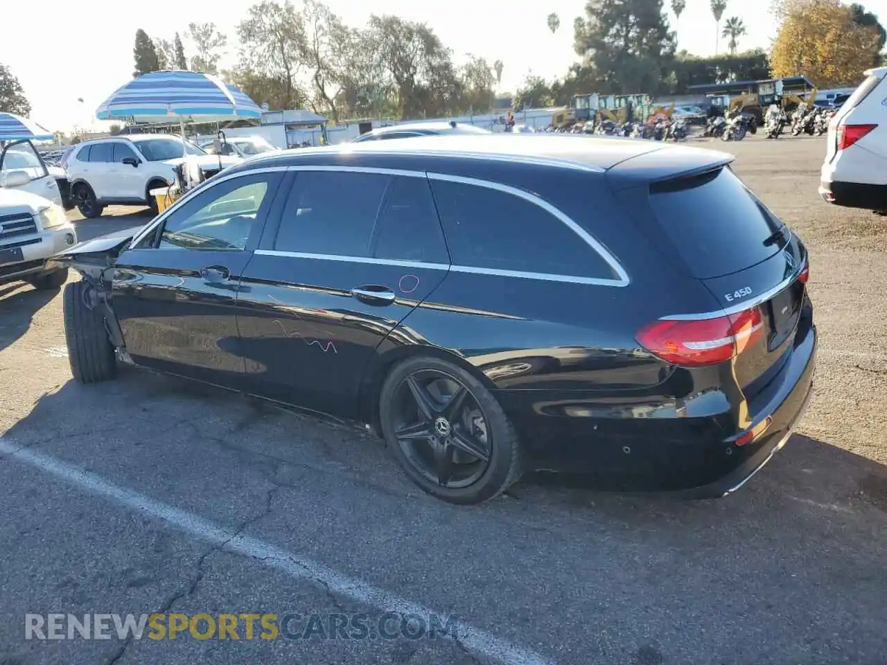 2 Photograph of a damaged car WDDZH6JB2KA528466 MERCEDES-BENZ E-CLASS 2019