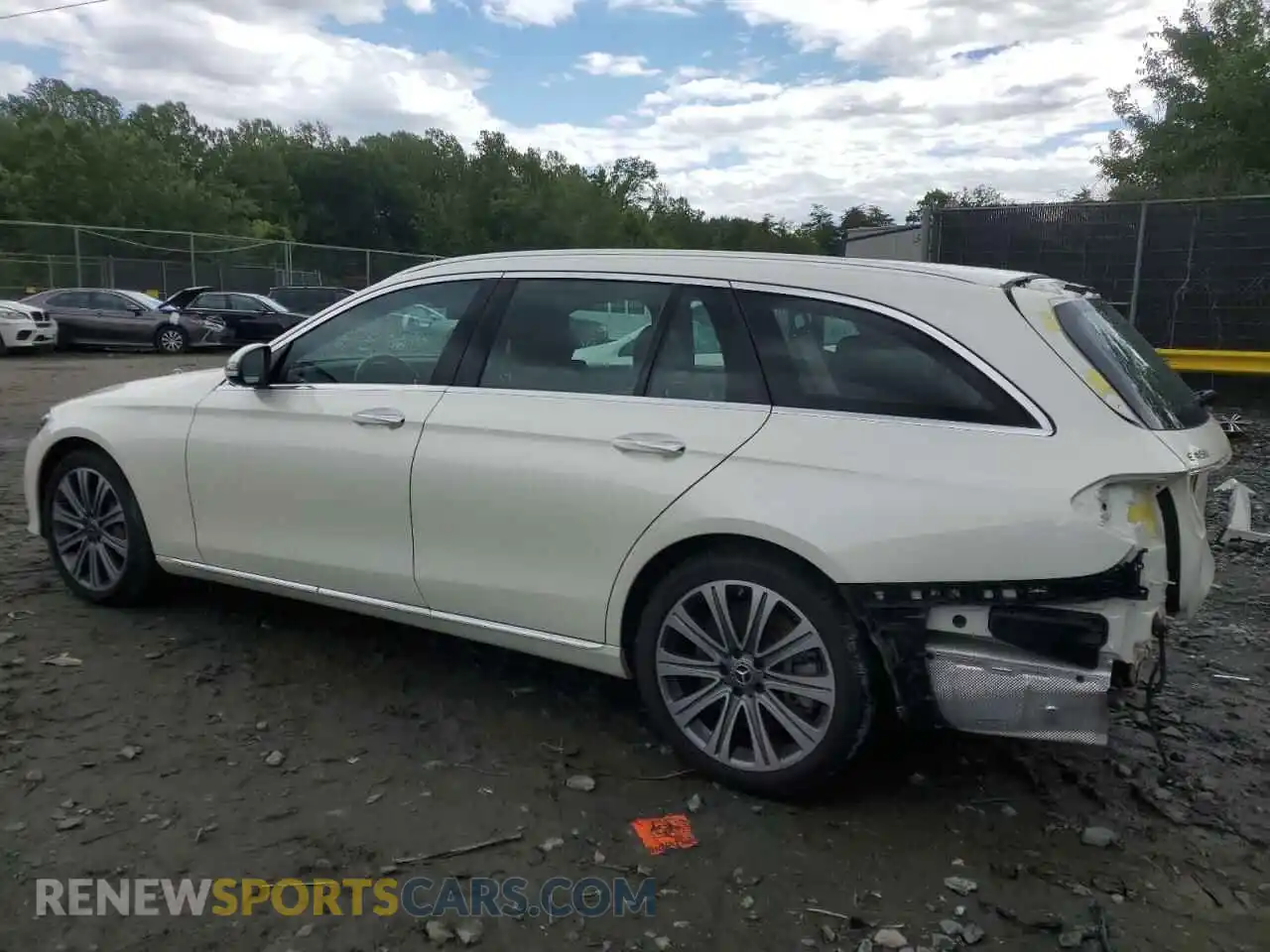 2 Фотография поврежденного автомобиля WDDZH6JB3KA628463 MERCEDES-BENZ E-CLASS 2019