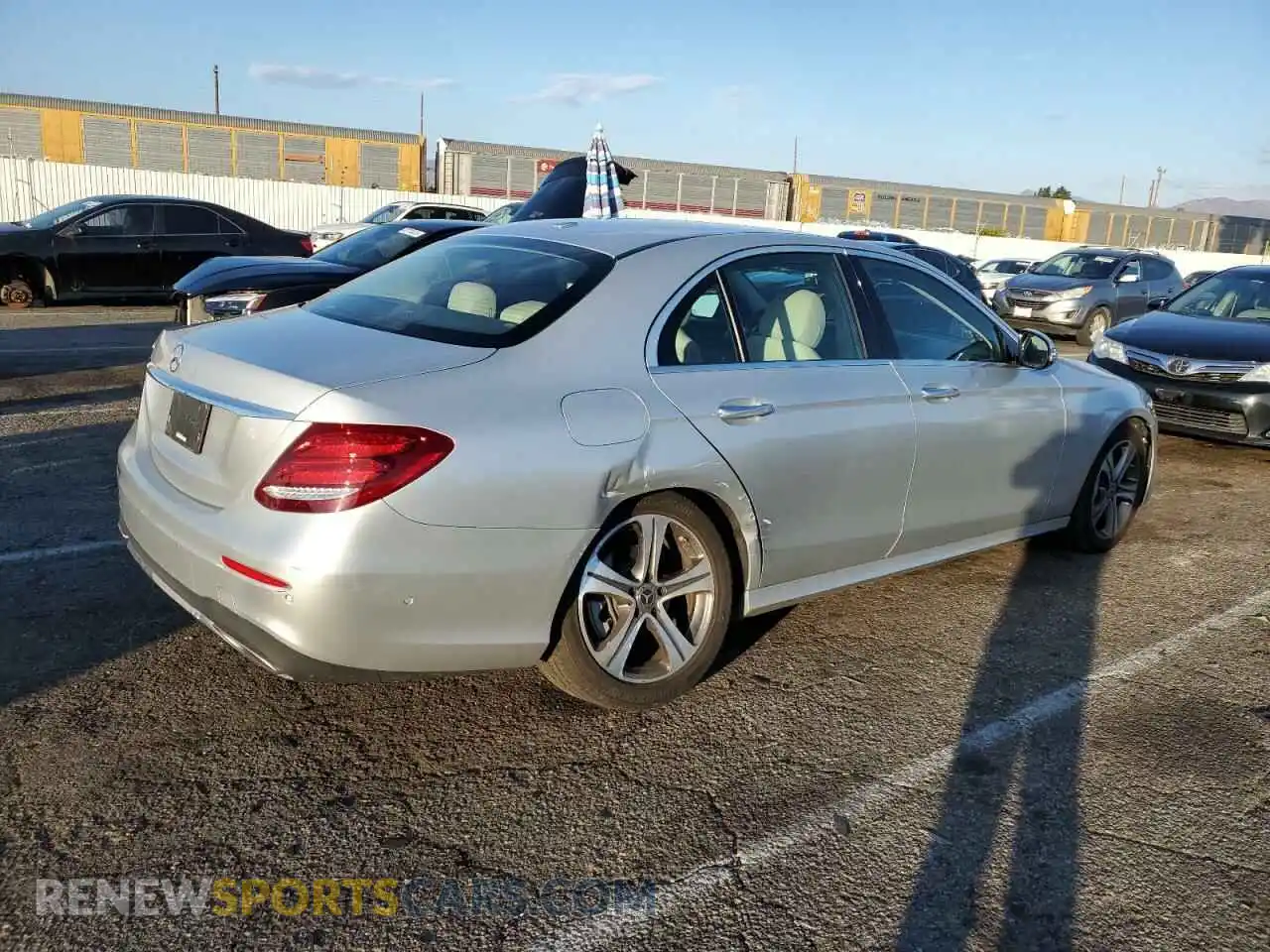 3 Photograph of a damaged car W1KZF8DB0LA765262 MERCEDES-BENZ E-CLASS 2020