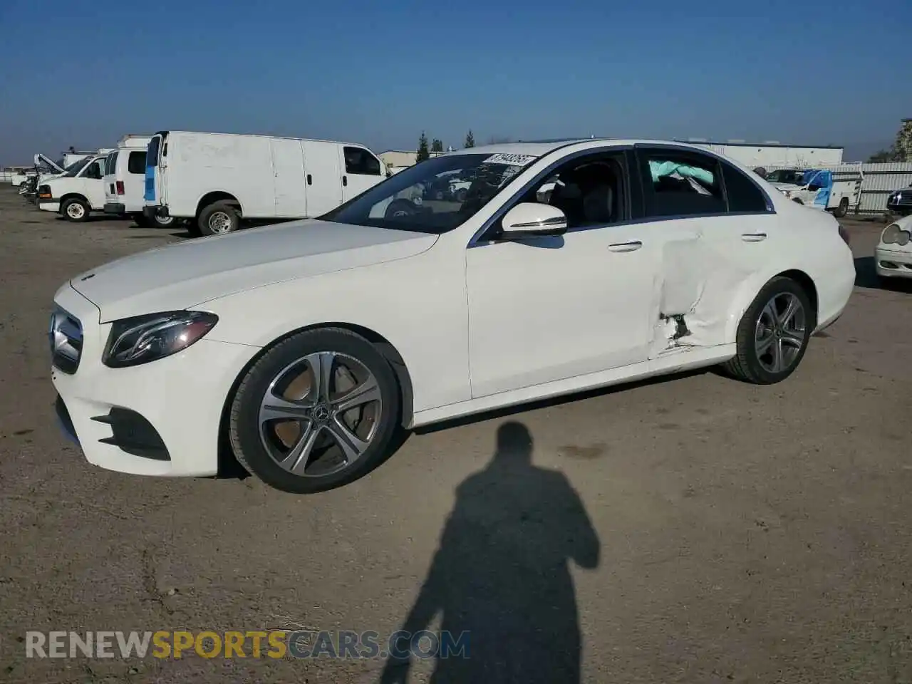 1 Photograph of a damaged car W1KZF8DB0LA828747 MERCEDES-BENZ E-CLASS 2020