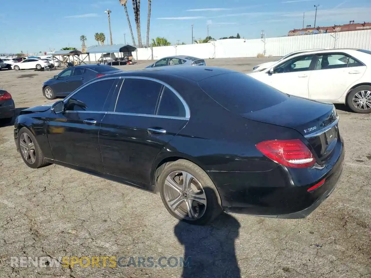 2 fotografías del automóvil dañado W1KZF8DB2LA846585 MERCEDES-BENZ E-CLASS 2020