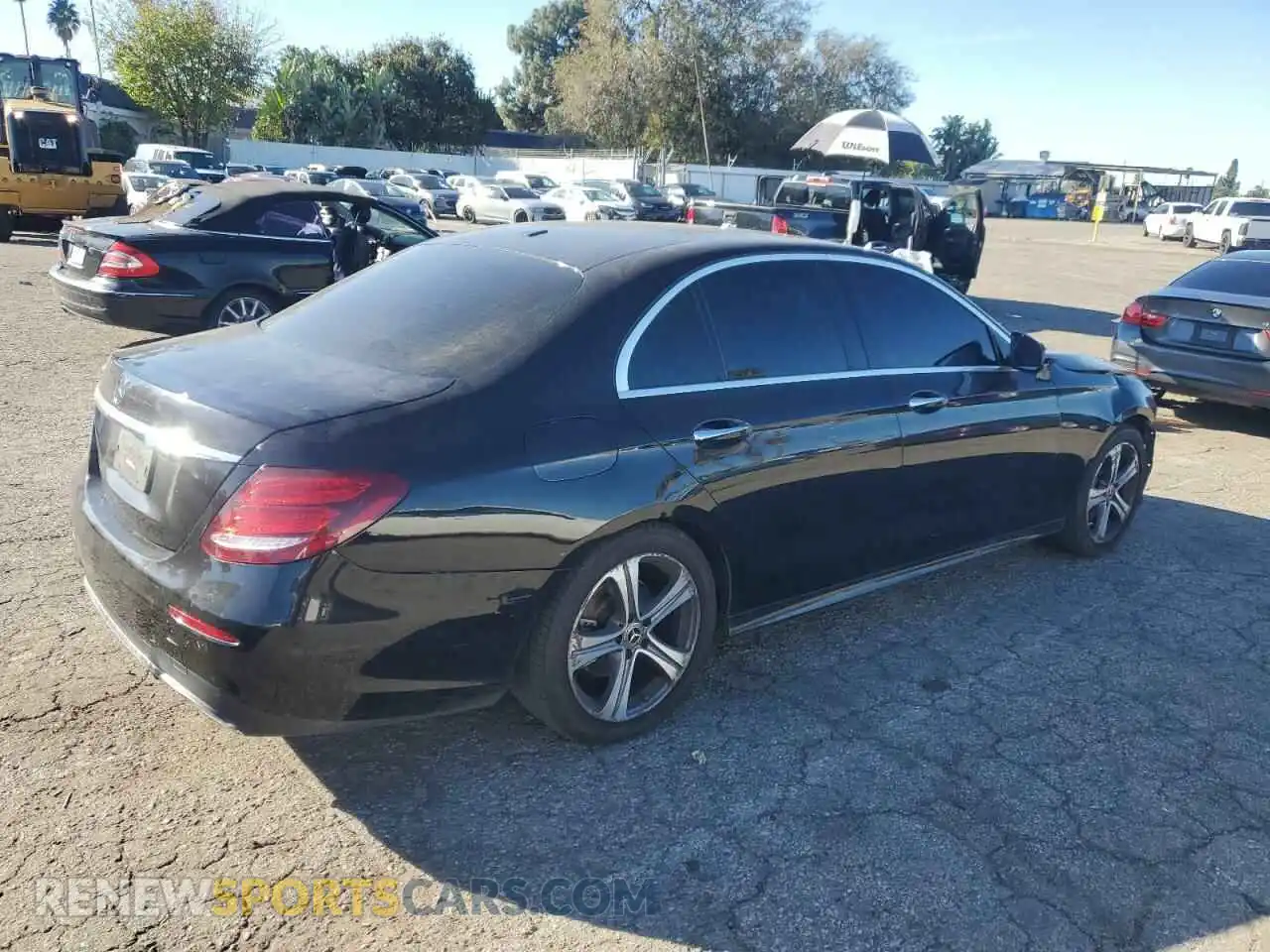 3 fotografías del automóvil dañado W1KZF8DB2LA846585 MERCEDES-BENZ E-CLASS 2020