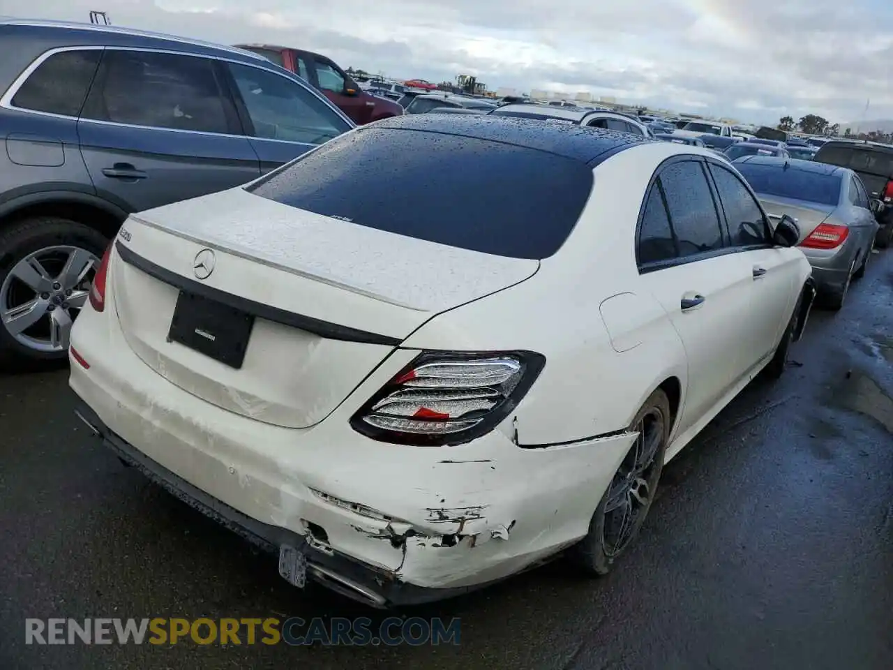 3 Photograph of a damaged car W1KZF8DB6LA834648 MERCEDES-BENZ E-CLASS 2020