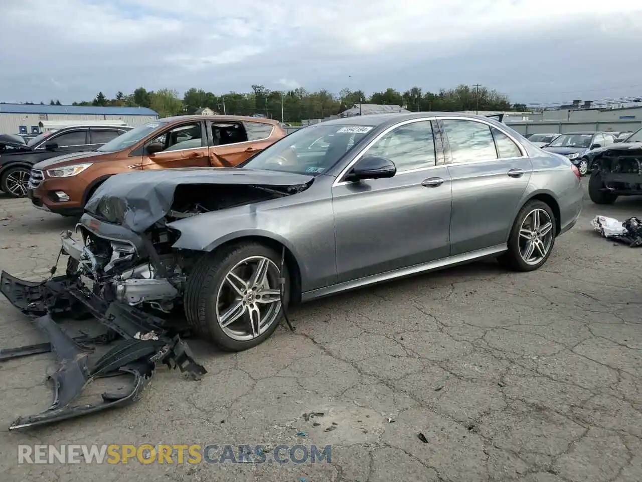 1 Photograph of a damaged car WDDZF6JB8LA724435 MERCEDES-BENZ E-CLASS 2020