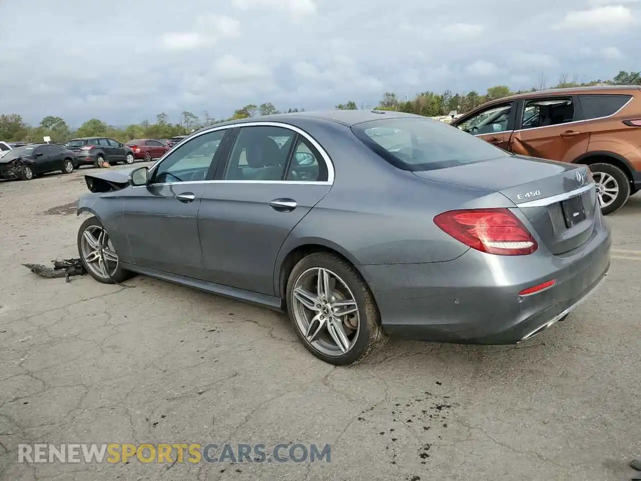 2 Photograph of a damaged car WDDZF6JB8LA724435 MERCEDES-BENZ E-CLASS 2020