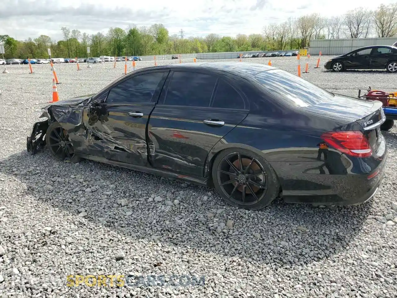 2 Photograph of a damaged car WDDZF6JB9LA707059 MERCEDES-BENZ E-CLASS 2020