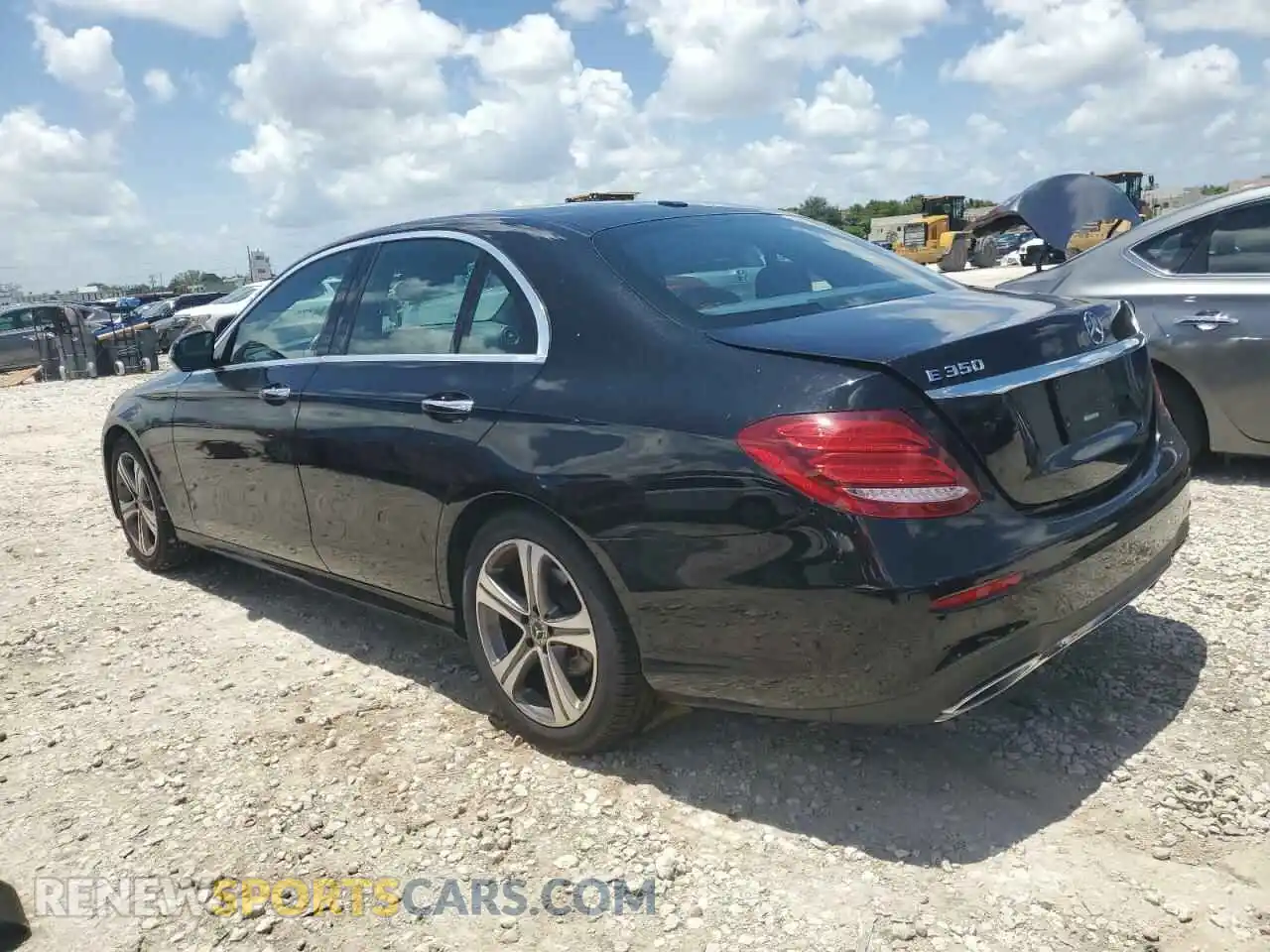 2 Photograph of a damaged car WDDZF8DB0LA711055 MERCEDES-BENZ E-CLASS 2020