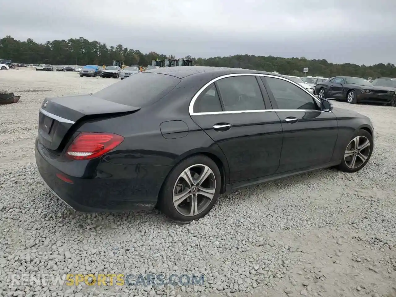 3 Photograph of a damaged car WDDZF8DB1LA712912 MERCEDES-BENZ E-CLASS 2020