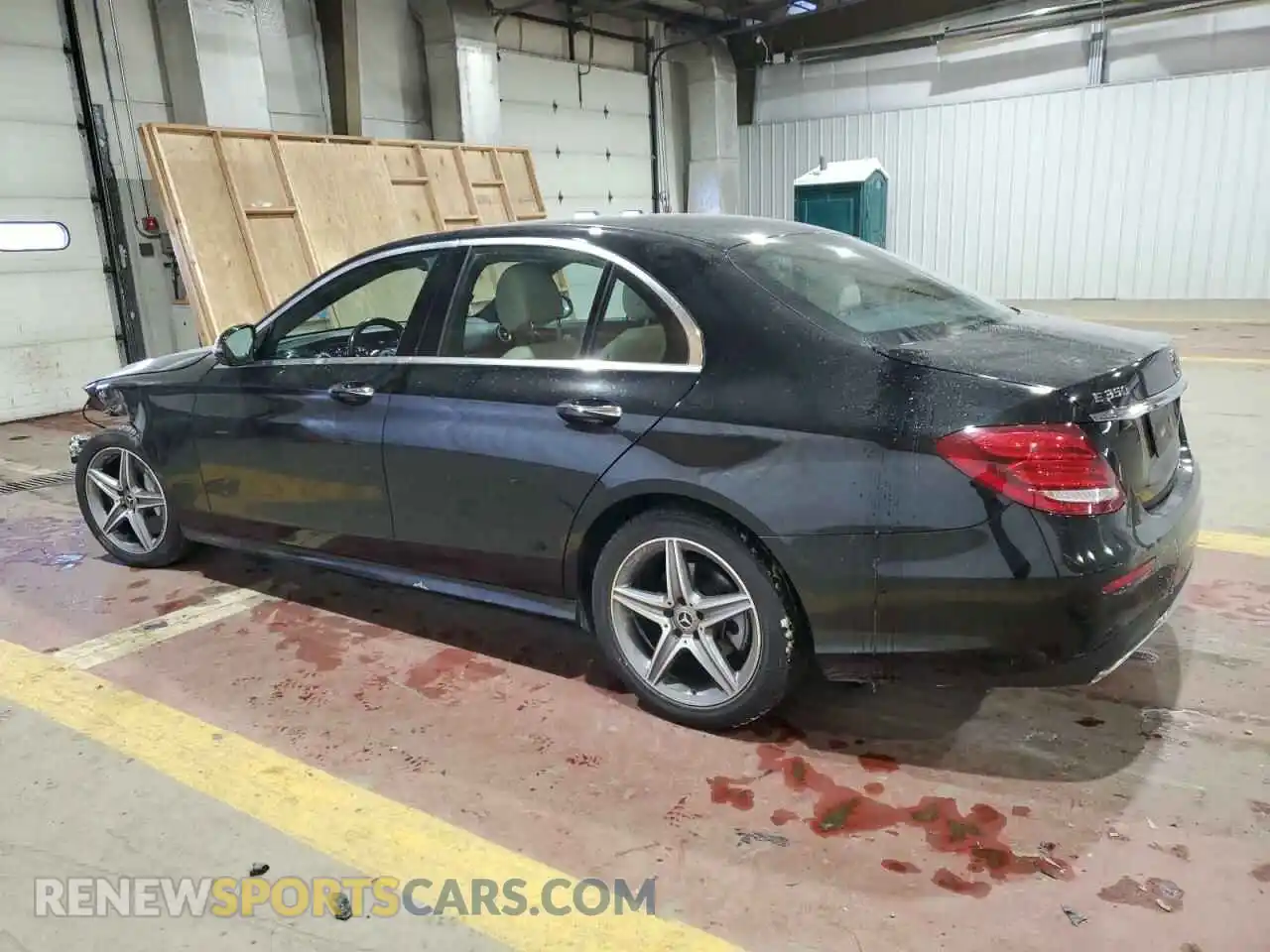 2 fotografías del automóvil dañado WDDZF8DB3LA702639 MERCEDES-BENZ E-CLASS 2020