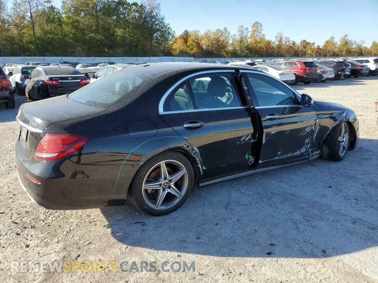 3 Photograph of a damaged car WDDZF8DB3LA716542 MERCEDES-BENZ E-CLASS 2020