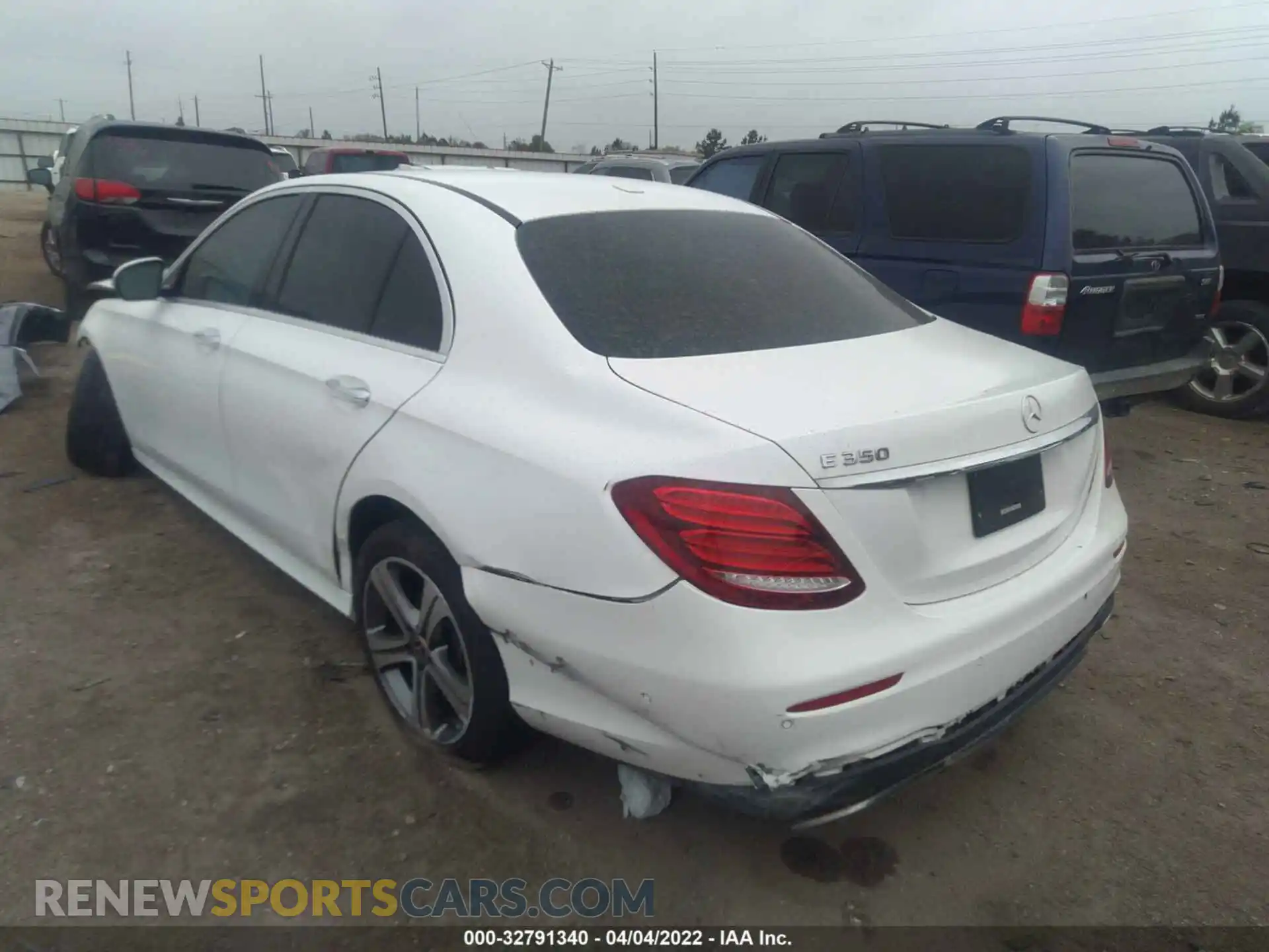 3 Photograph of a damaged car WDDZF8DB6LA715126 MERCEDES-BENZ E-CLASS 2020