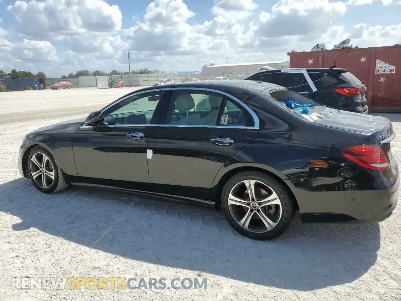 2 Photograph of a damaged car WDDZF8DB9LA706419 MERCEDES-BENZ E-CLASS 2020