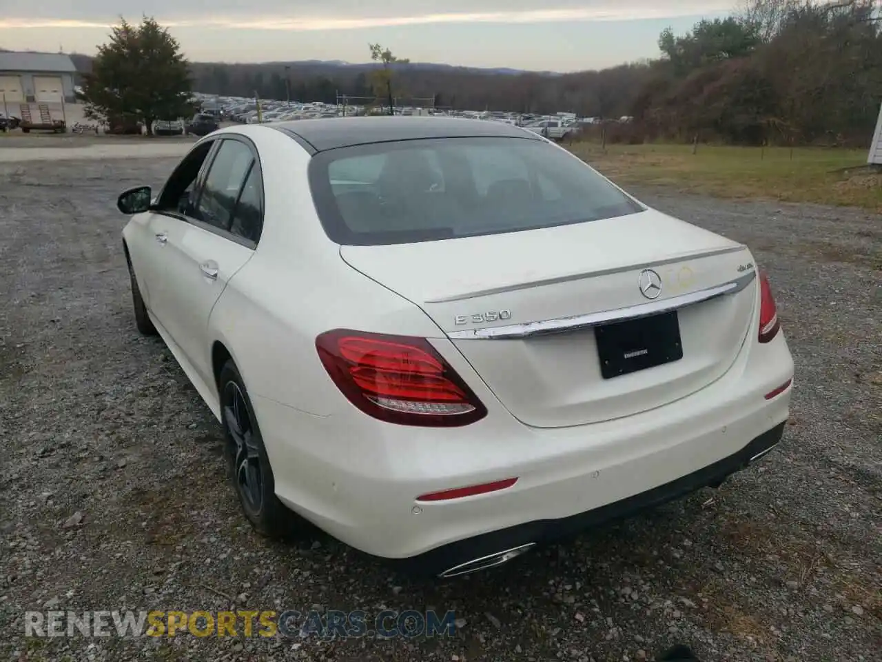 3 Photograph of a damaged car WDDZF8EB0LA708431 MERCEDES-BENZ E-CLASS 2020