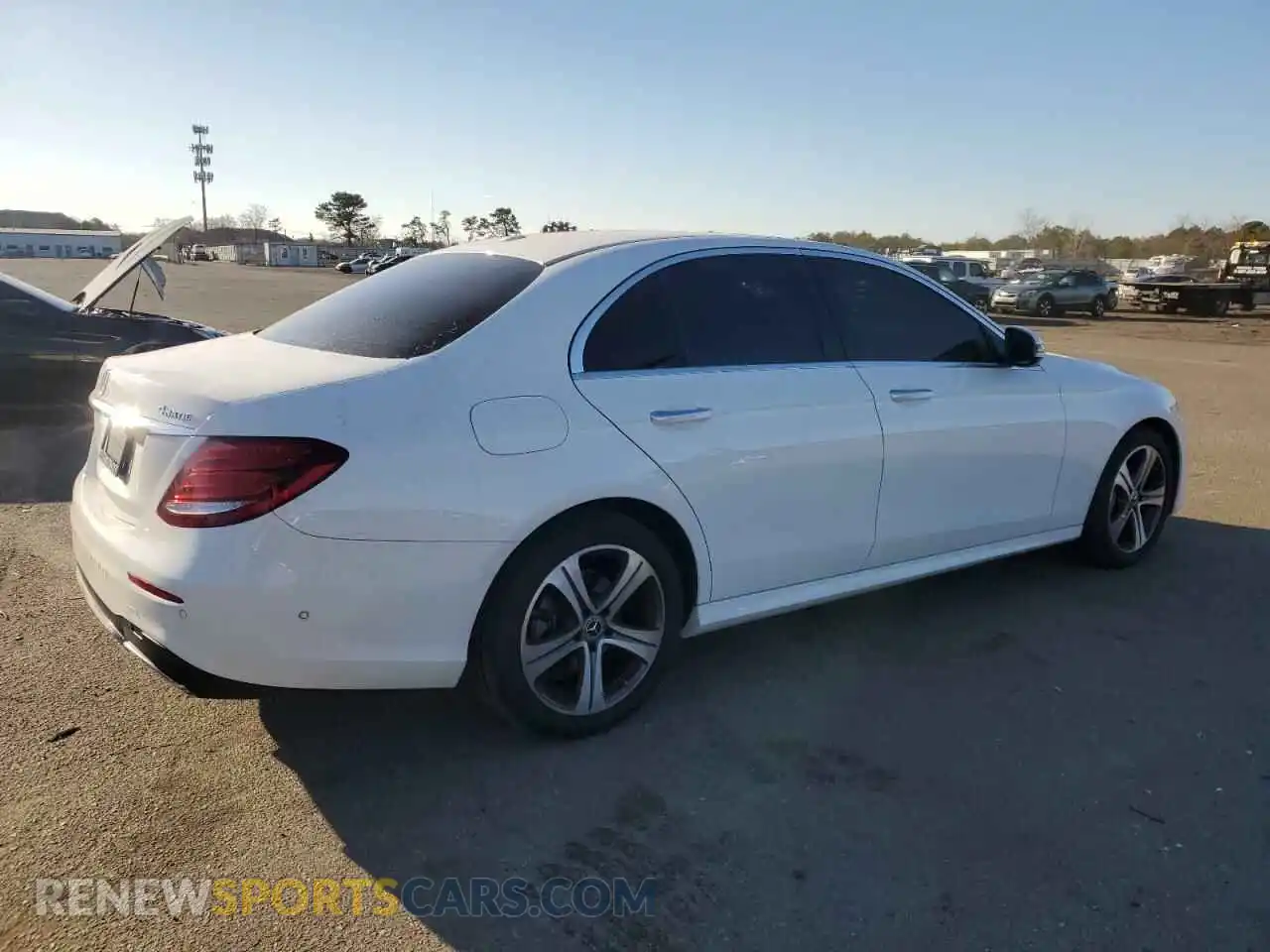 3 Photograph of a damaged car WDDZF8EB3LA715227 MERCEDES-BENZ E-CLASS 2020