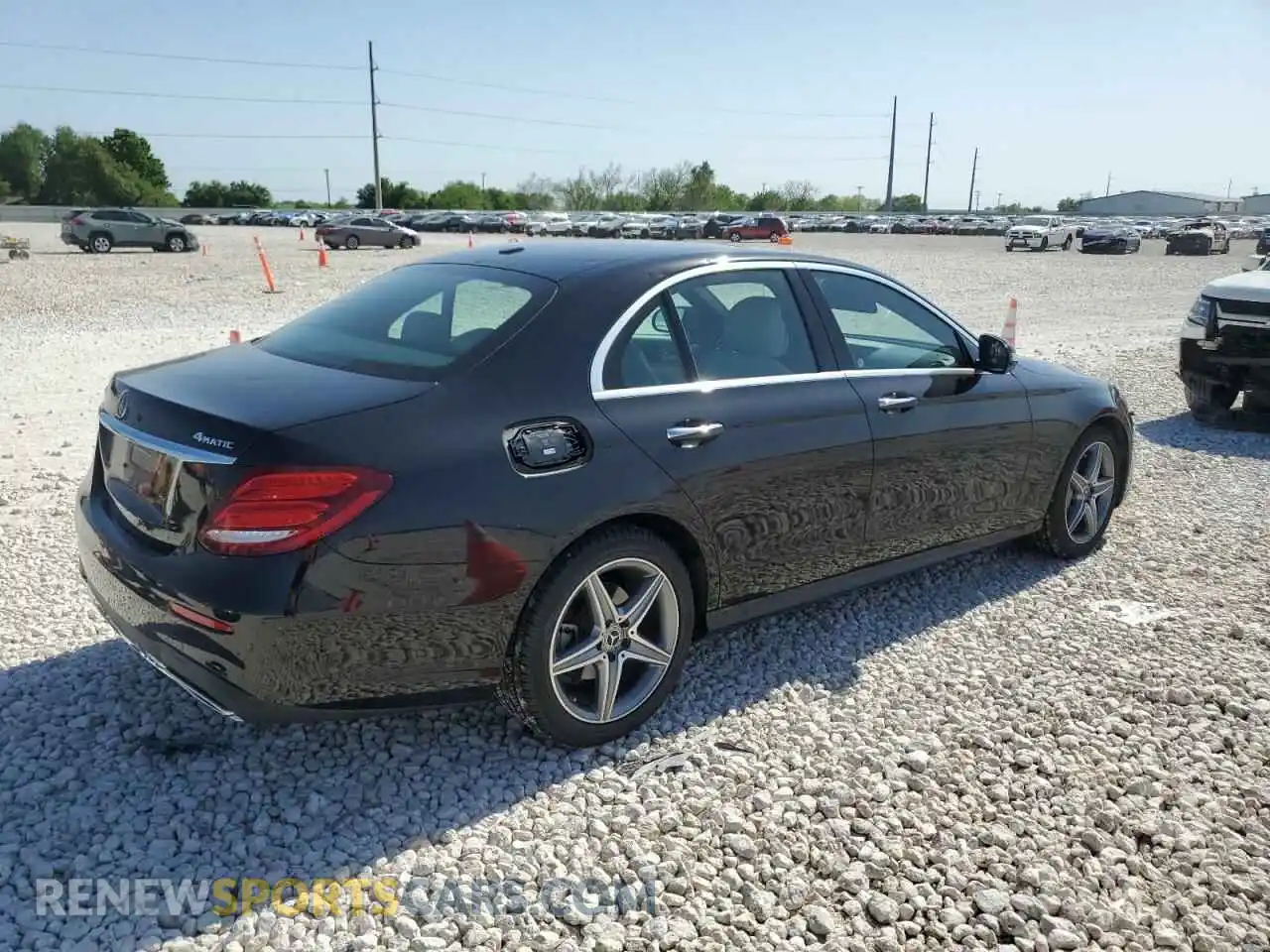 3 Фотография поврежденного автомобиля WDDZF8EB5LA724673 MERCEDES-BENZ E-CLASS 2020