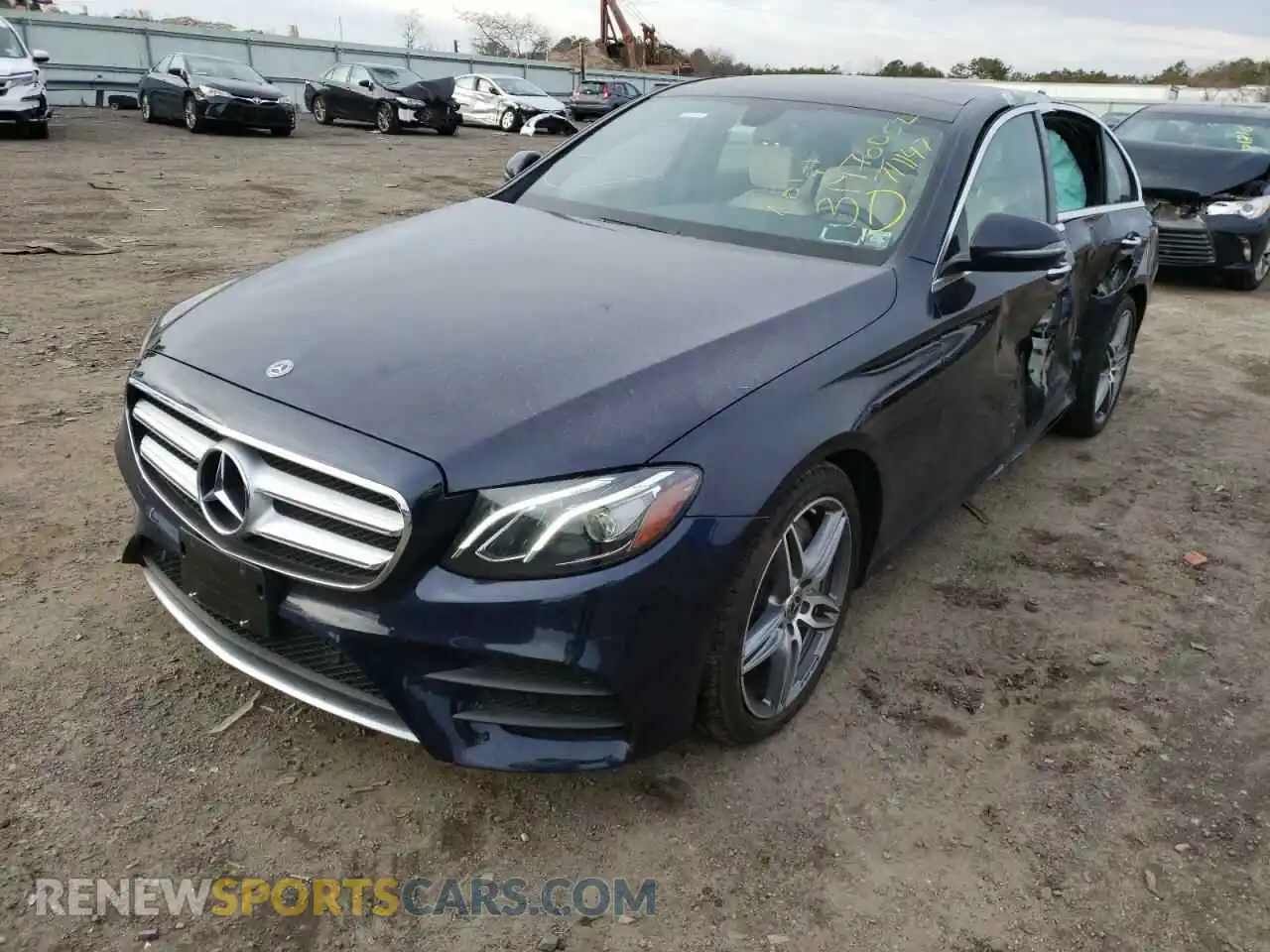 2 Фотография поврежденного автомобиля WDDZF8EB7LA711147 MERCEDES-BENZ E-CLASS 2020