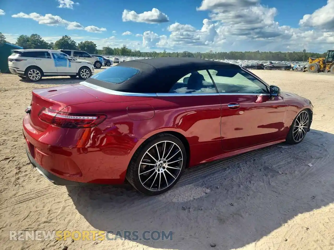 3 fotografías del automóvil dañado W1K1K5JB4MF170060 MERCEDES-BENZ E-CLASS 2021