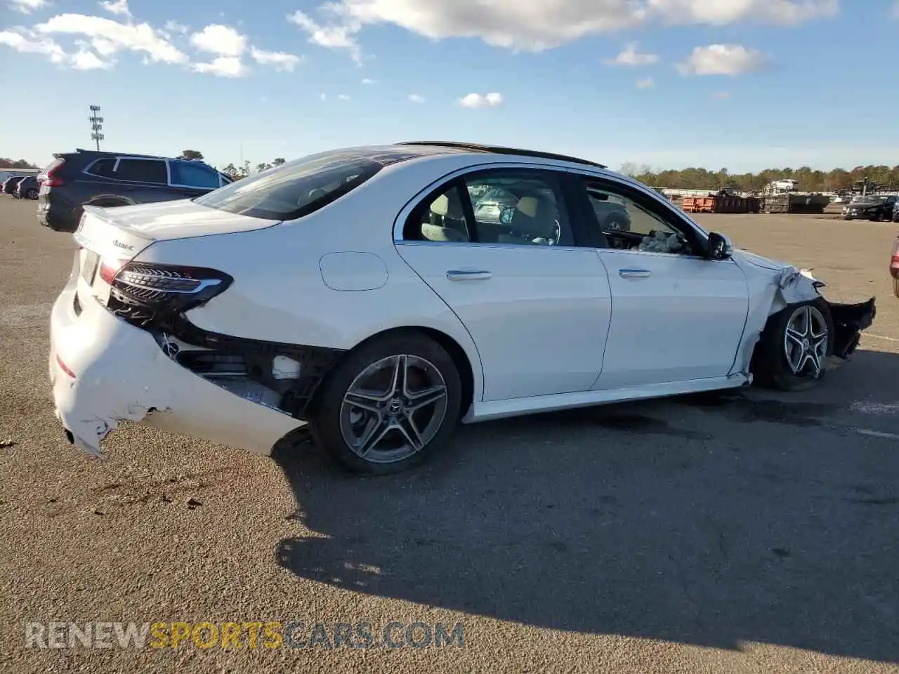 3 Photograph of a damaged car W1KZF5KB8MA886320 MERCEDES-BENZ E-CLASS 2021
