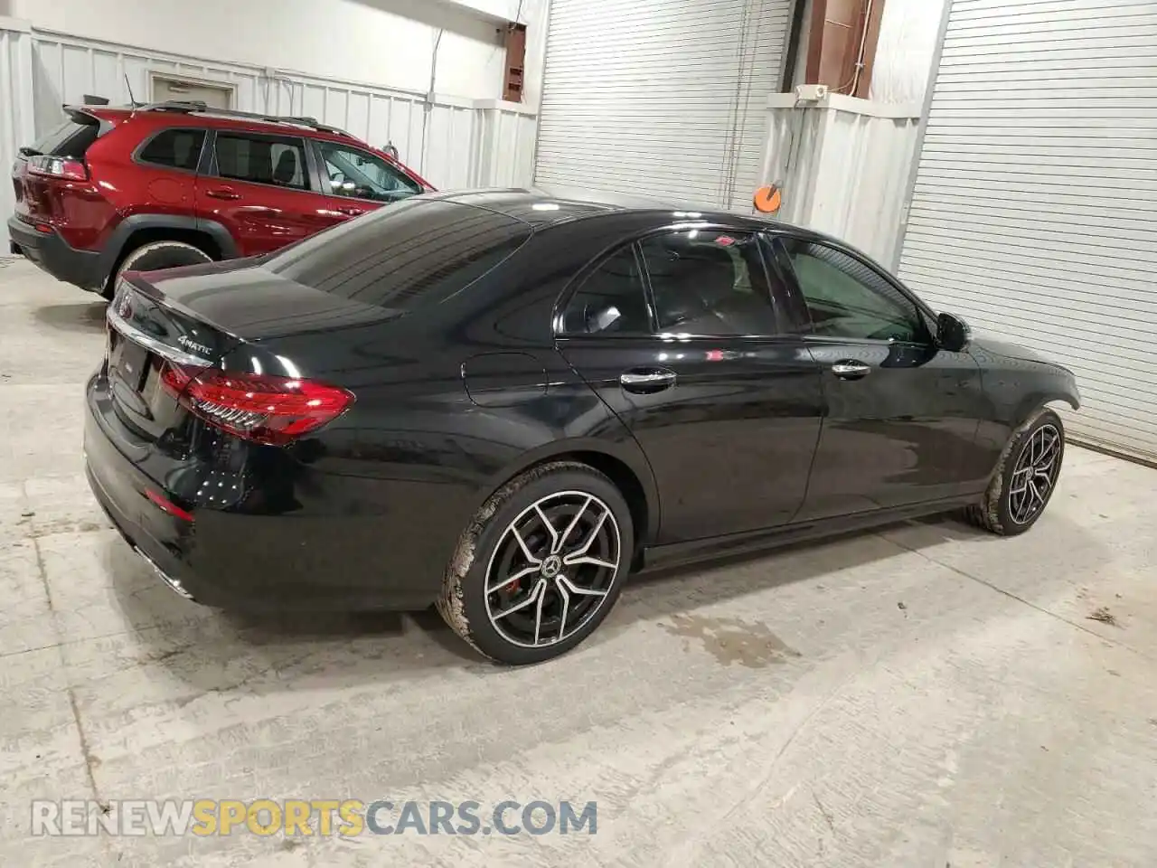 3 Photograph of a damaged car W1KZF5KB9MA901889 MERCEDES-BENZ E-CLASS 2021