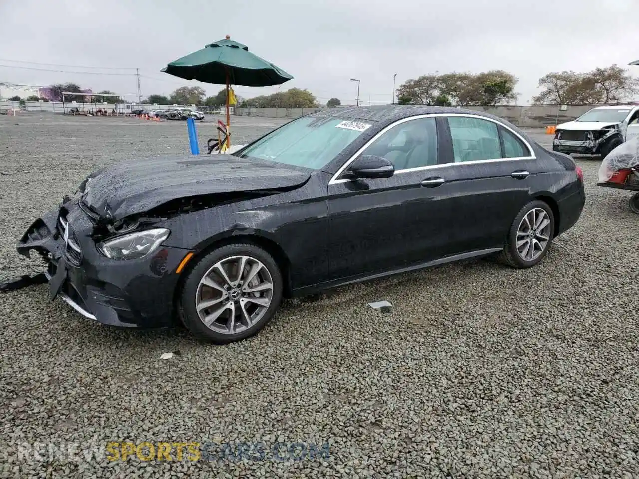 1 Photograph of a damaged car W1KZF5KBXMA880082 MERCEDES-BENZ E-CLASS 2021