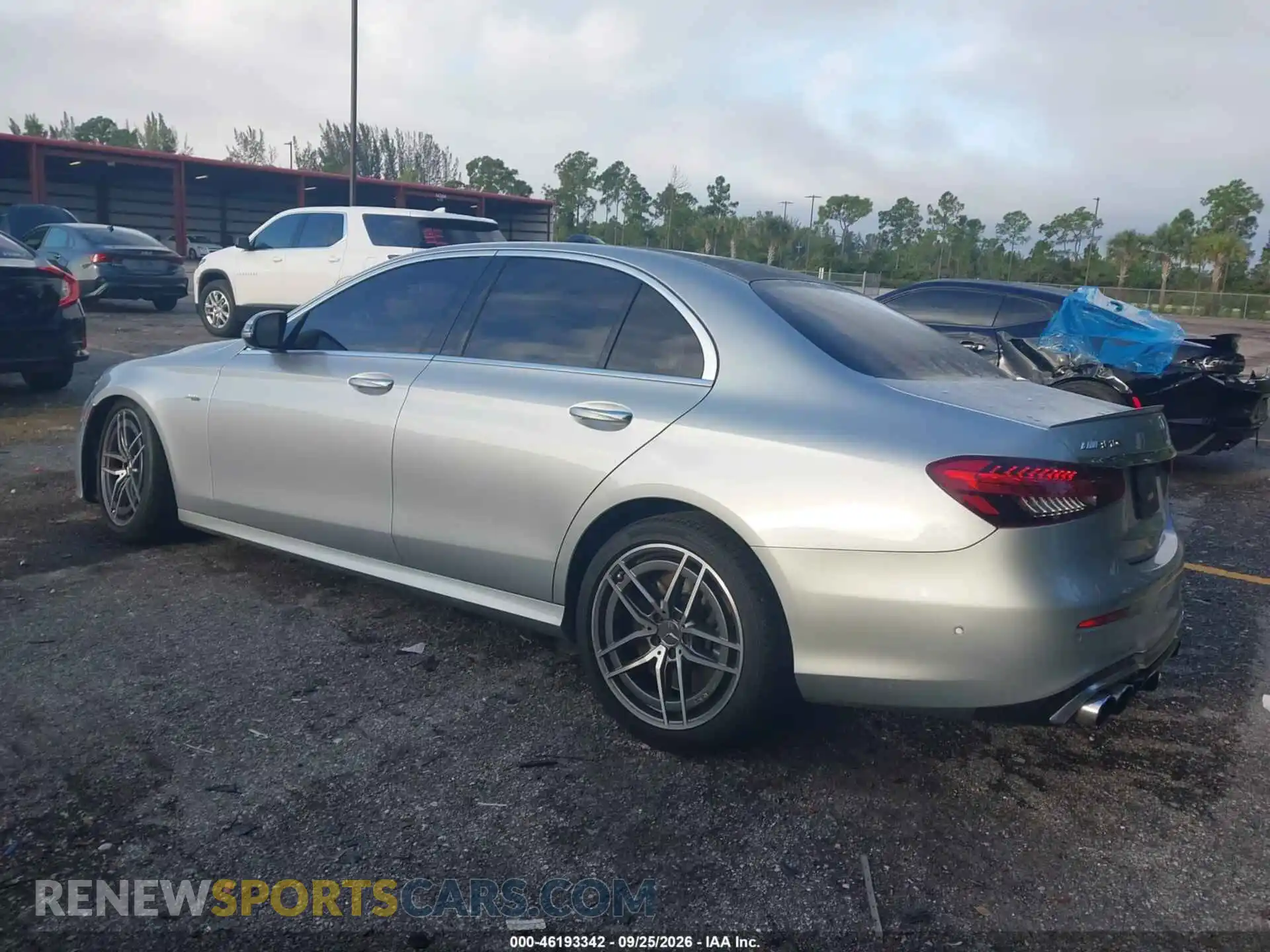 3 Фотография поврежденного автомобиля W1KZF6BB3MA886909 MERCEDES-BENZ E-CLASS 2021