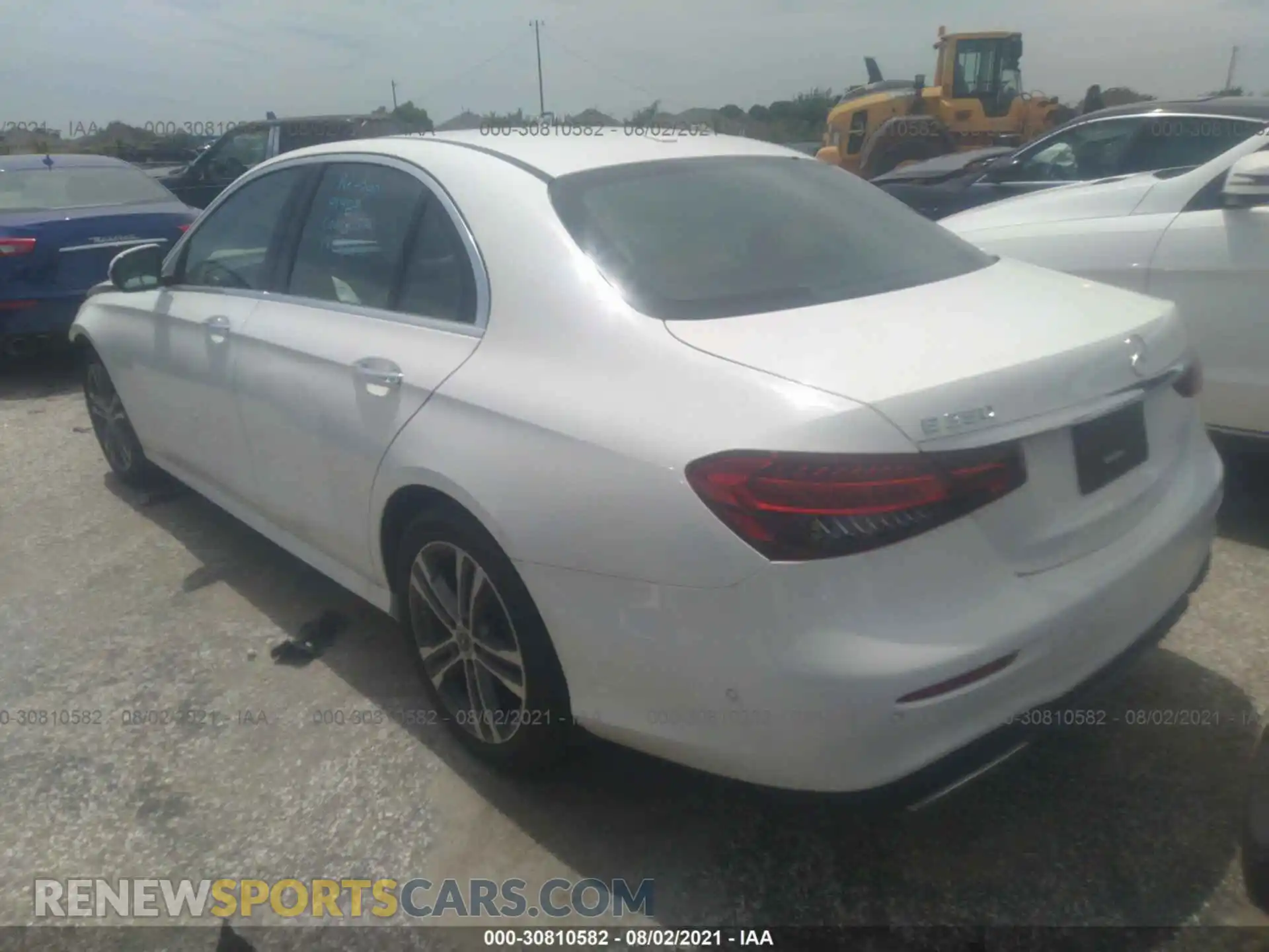 3 Photograph of a damaged car W1KZF8DB1MA887307 MERCEDES-BENZ E-CLASS 2021