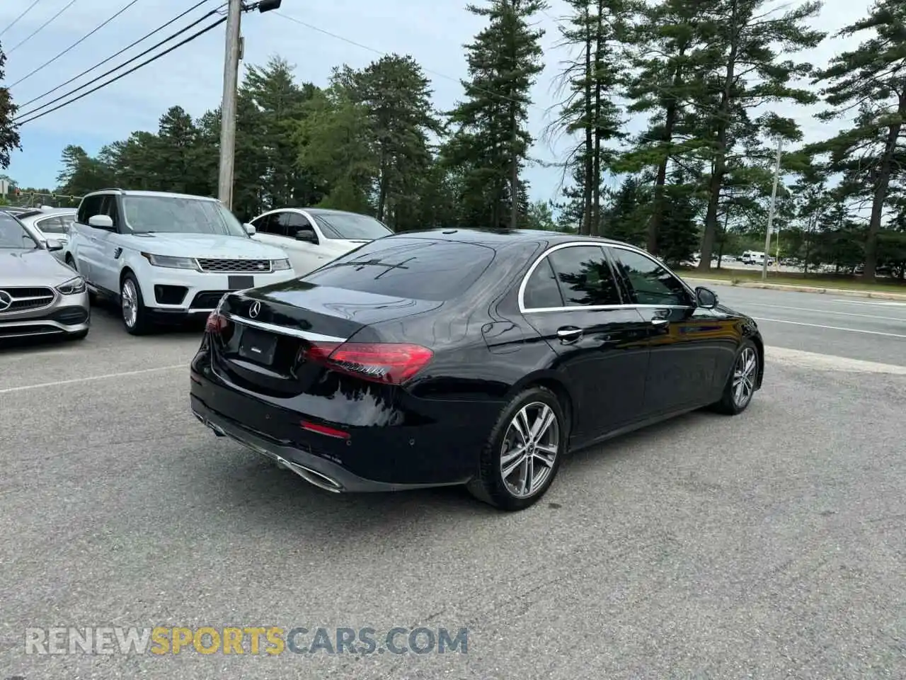 3 Photograph of a damaged car W1KZF8DB1MA903845 MERCEDES-BENZ E-CLASS 2021