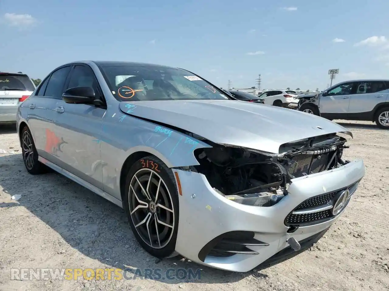 1 Фотография поврежденного автомобиля W1KZF8DB1MA960434 MERCEDES-BENZ E-CLASS 2021