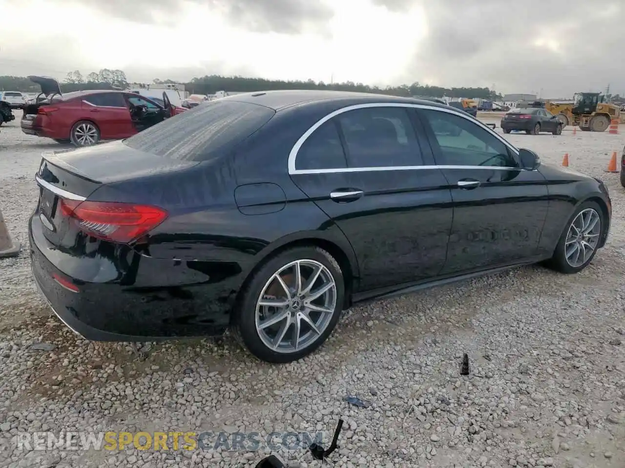 3 Photograph of a damaged car W1KZF8DB4MA892162 MERCEDES-BENZ E-CLASS 2021