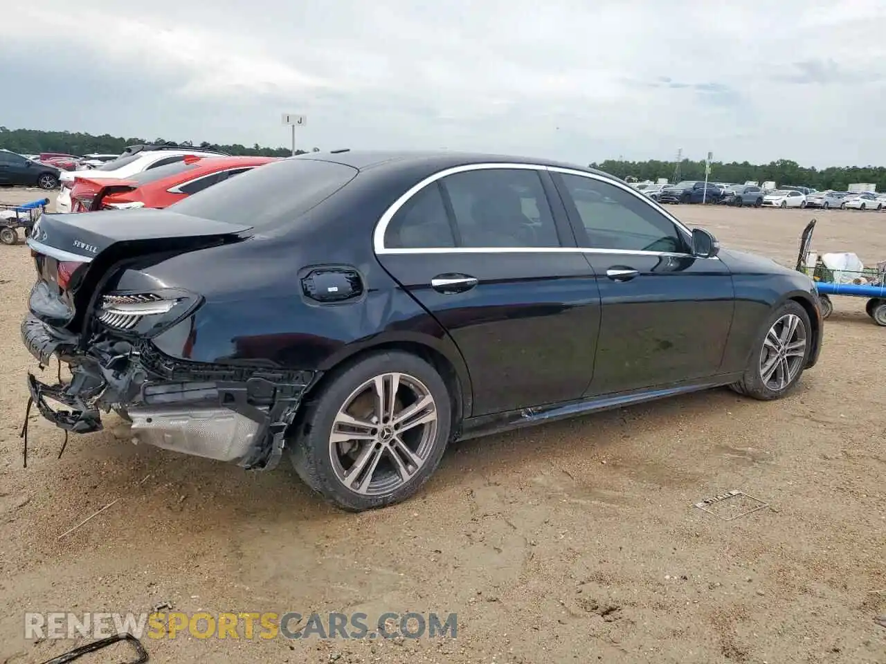 3 Photograph of a damaged car W1KZF8DB5MA906005 MERCEDES-BENZ E-CLASS 2021