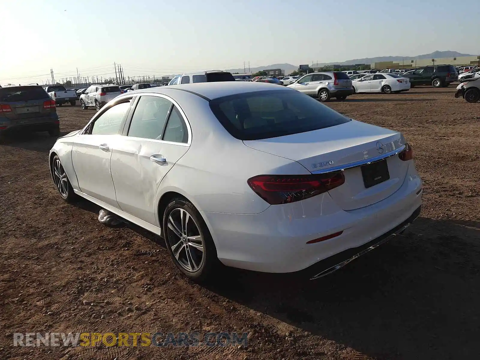 3 Photograph of a damaged car W1KZF8DB5MA915397 MERCEDES-BENZ E-CLASS 2021