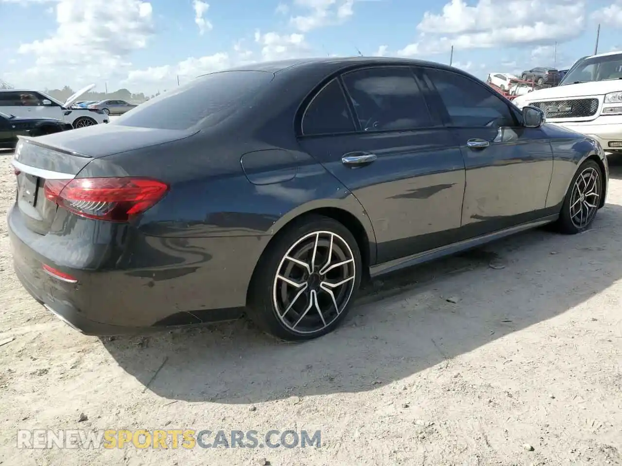 3 Photograph of a damaged car W1KZF8DB7MA945680 MERCEDES-BENZ E-CLASS 2021