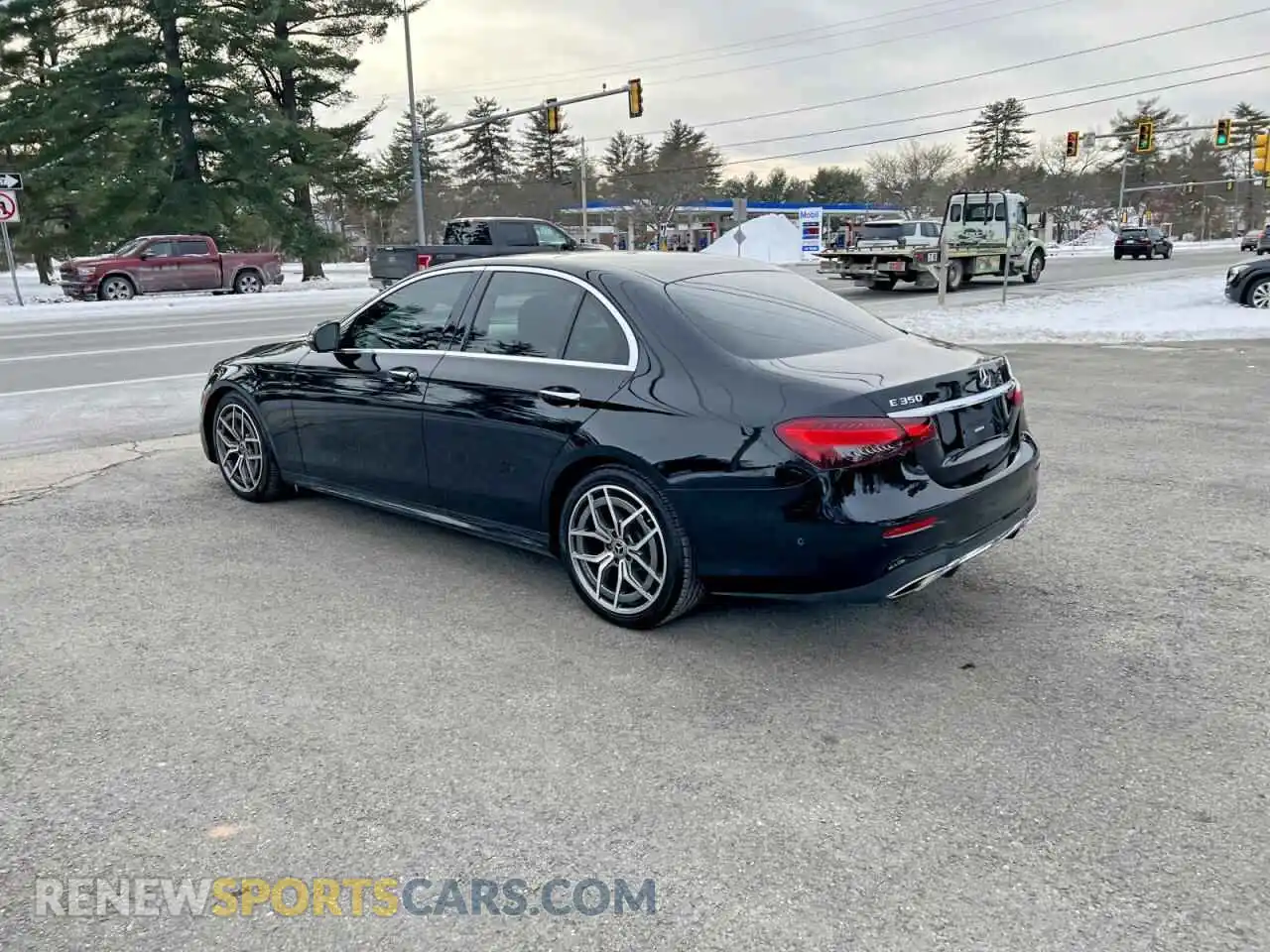 3 Photograph of a damaged car W1KZF8DB9MA873428 MERCEDES-BENZ E-CLASS 2021