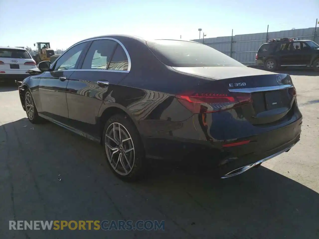 3 Photograph of a damaged car W1KZF8DB9MA960679 MERCEDES-BENZ E-CLASS 2021