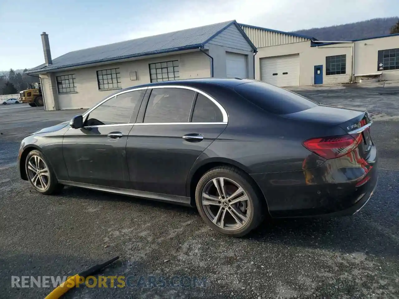 2 Photograph of a damaged car W1KZF8EB0MA925902 MERCEDES-BENZ E-CLASS 2021