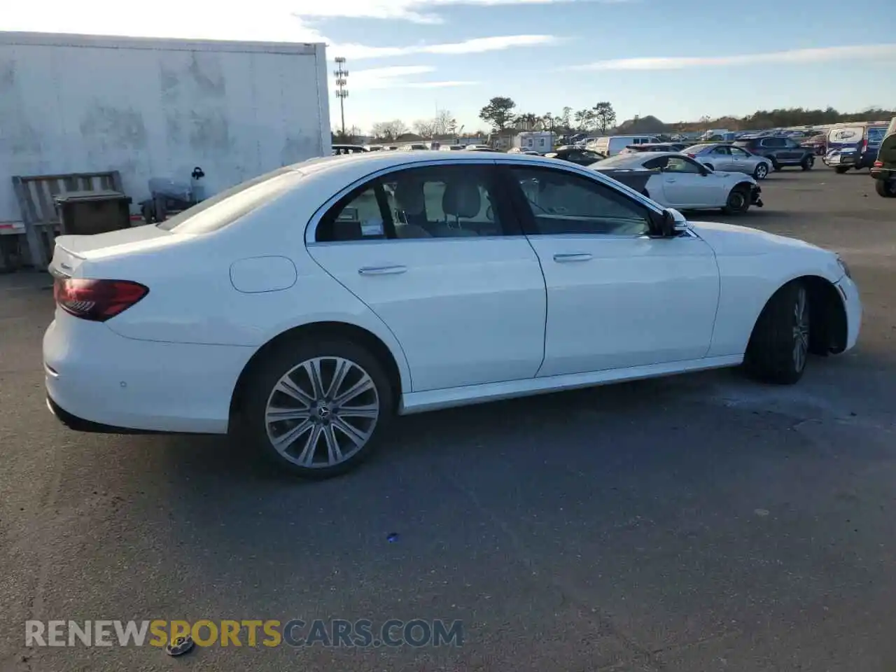 3 Photograph of a damaged car W1KZF8EB2MA889145 MERCEDES-BENZ E-CLASS 2021