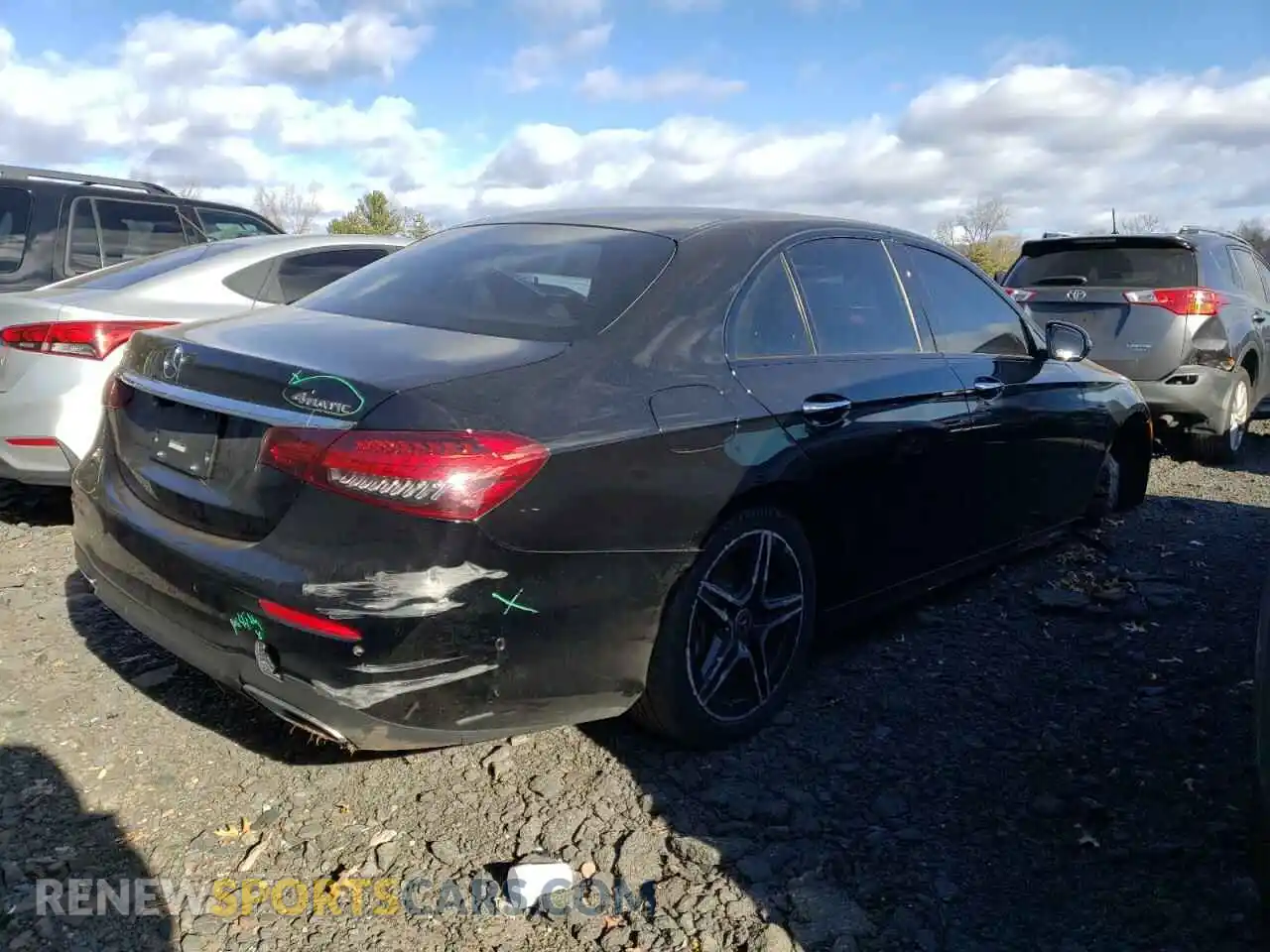 3 Photograph of a damaged car W1KZF8EB2MA937047 MERCEDES-BENZ E-CLASS 2021