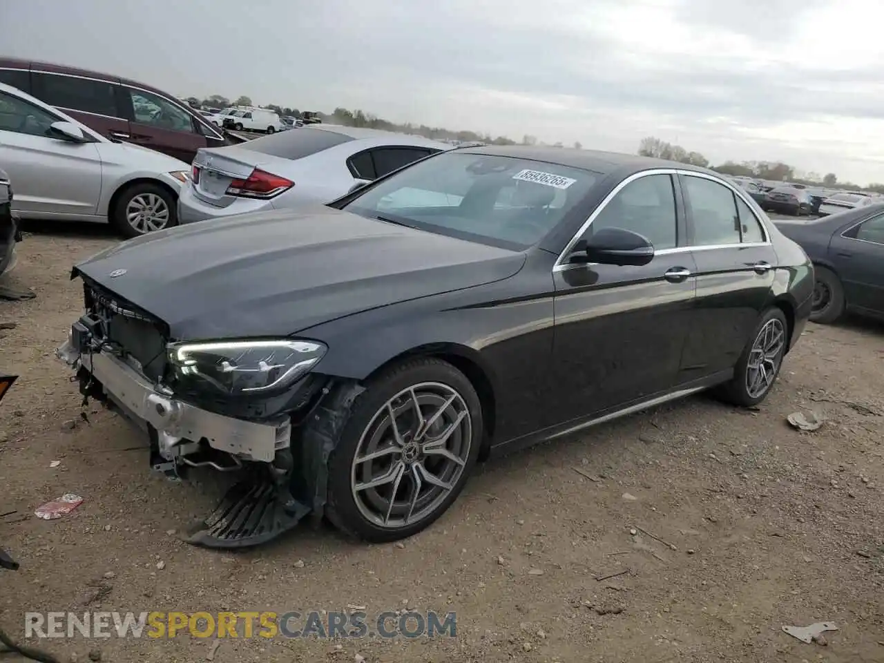 1 Photograph of a damaged car W1KZF8EB2MA947514 MERCEDES-BENZ E-CLASS 2021
