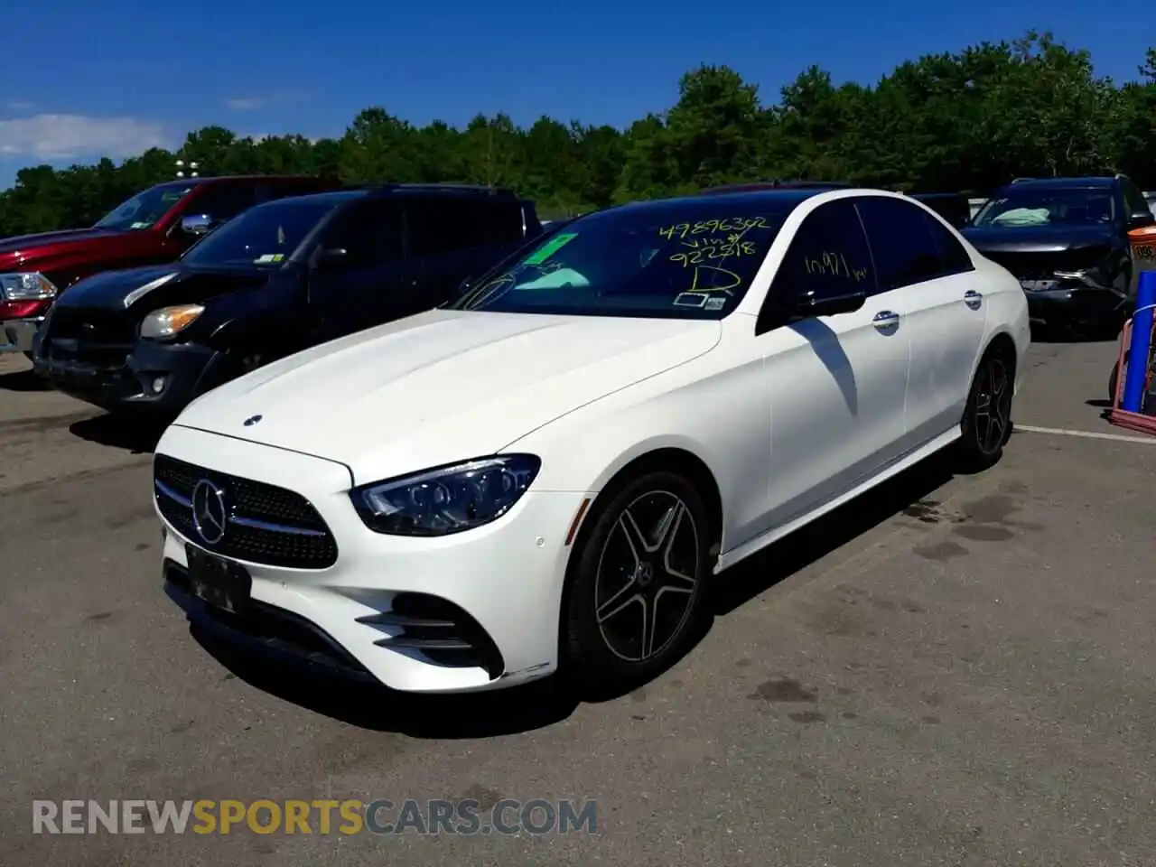 2 Photograph of a damaged car W1KZF8EB6MA922518 MERCEDES-BENZ E-CLASS 2021