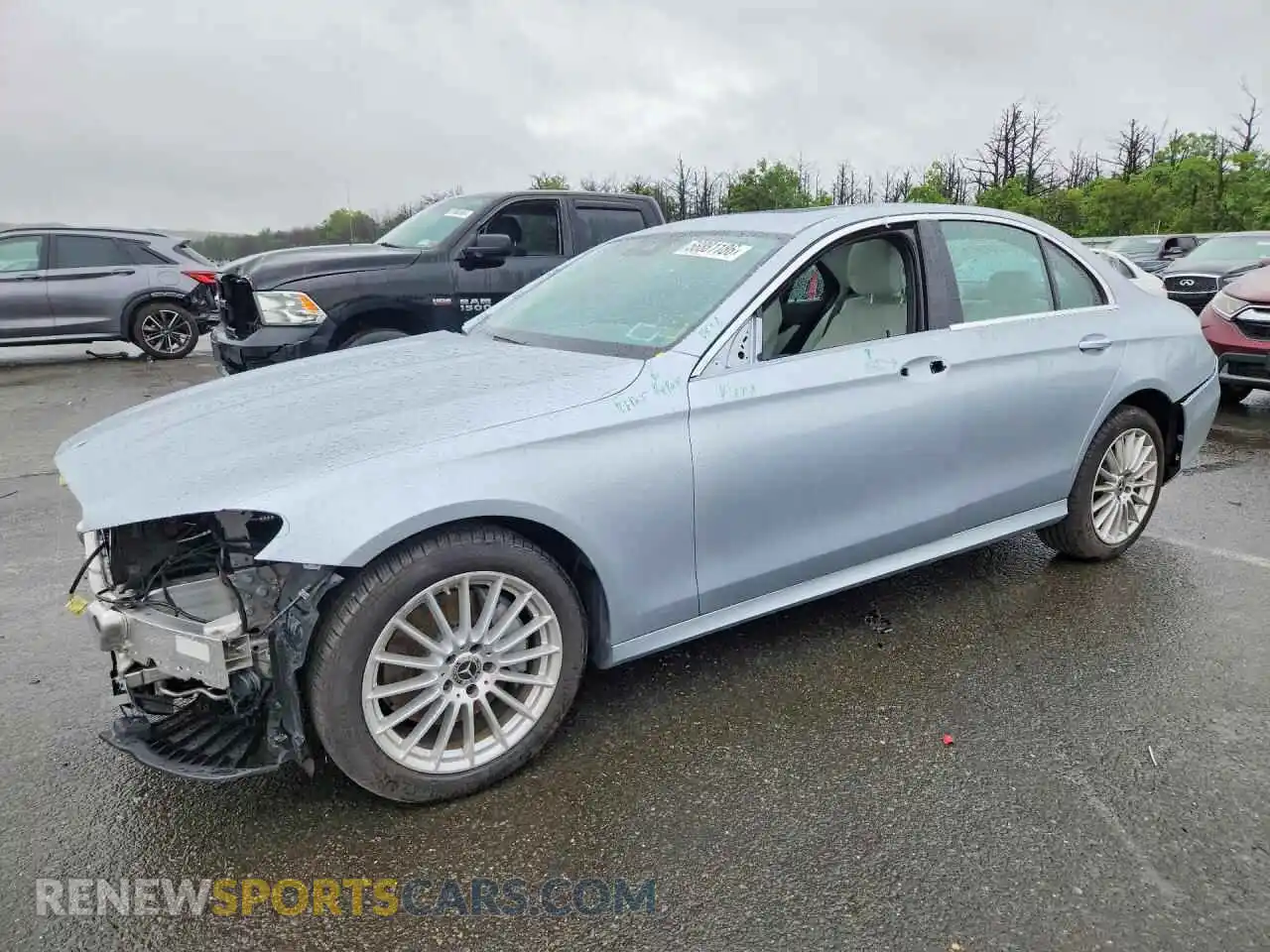 1 Photograph of a damaged car W1KZF8EB6MA922552 MERCEDES-BENZ E-CLASS 2021