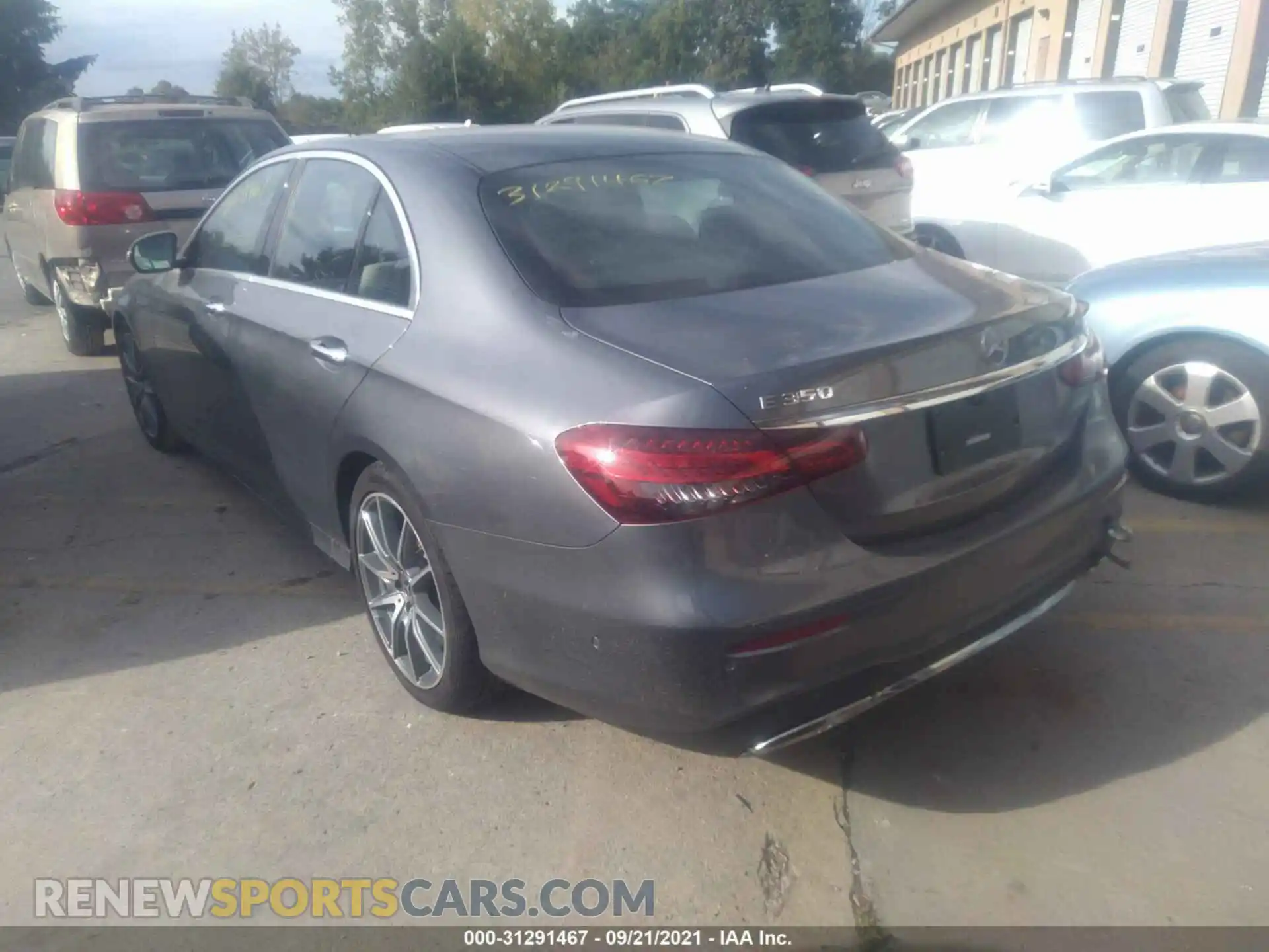 3 Photograph of a damaged car W1KZF8EB6MA969340 MERCEDES-BENZ E-CLASS 2021