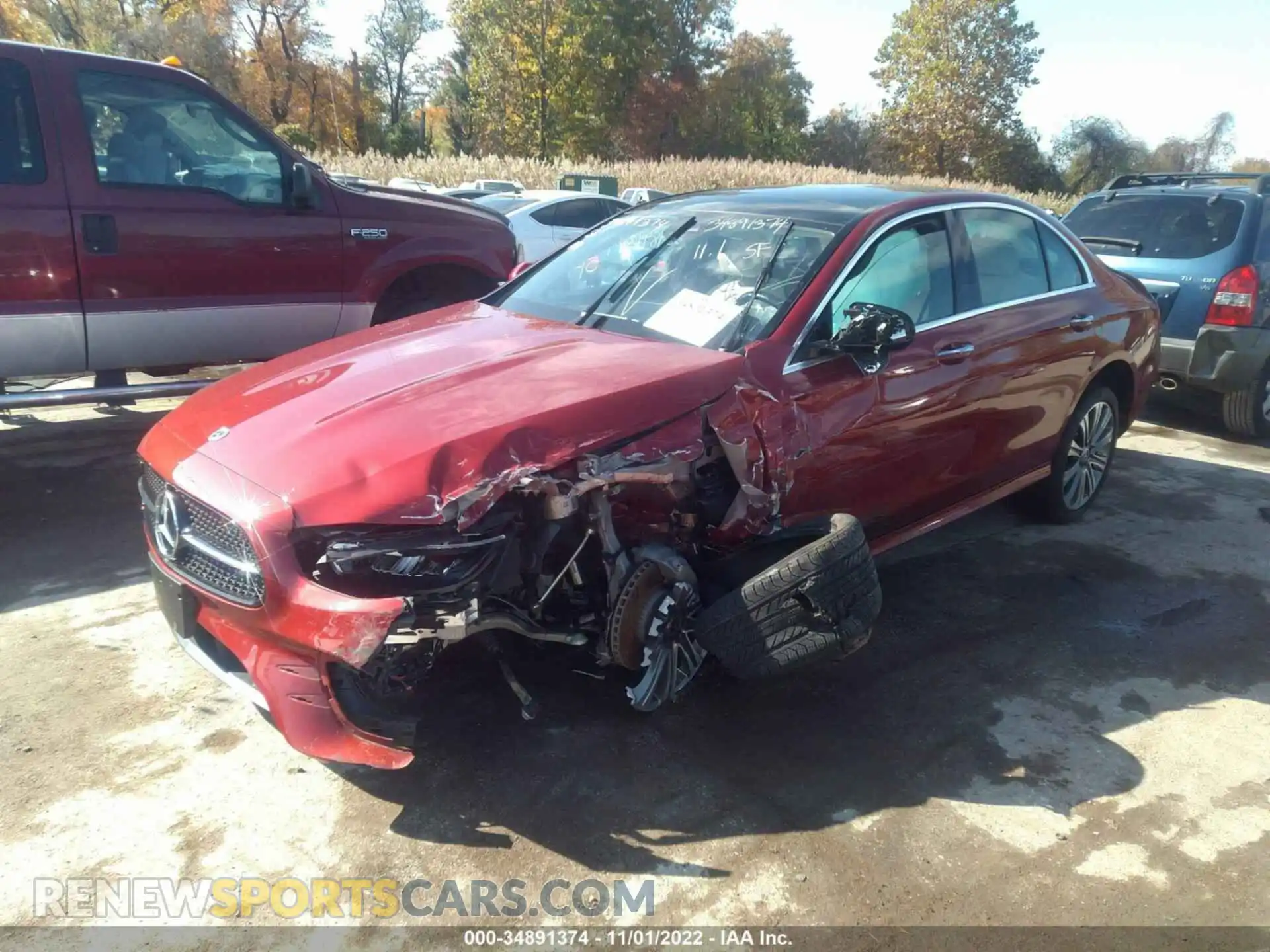 2 fotografías del automóvil dañado W1KZF8EB7MB004898 MERCEDES-BENZ E-CLASS 2021