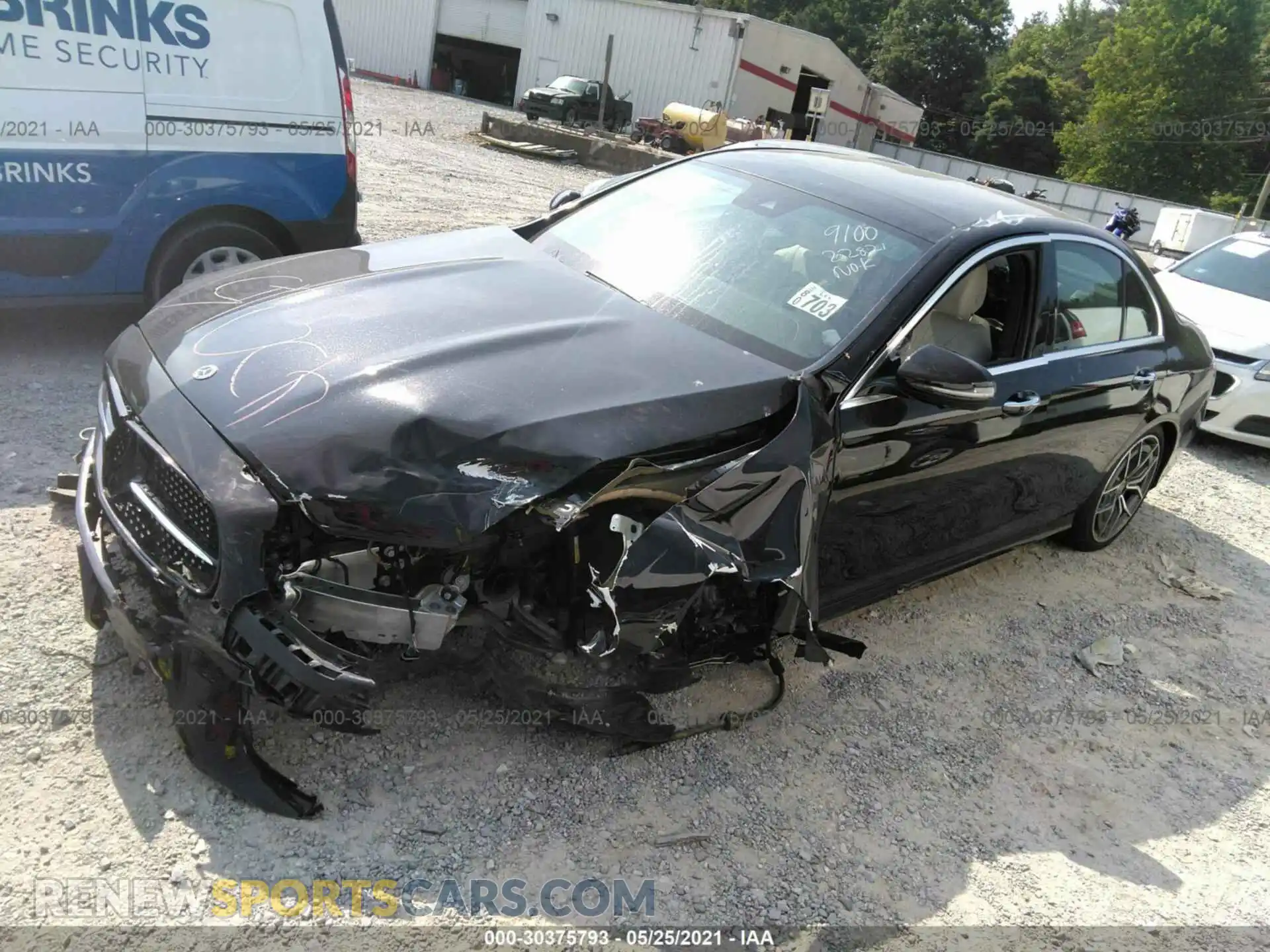 2 Photograph of a damaged car W1KZF8EB8MA899100 MERCEDES-BENZ E-CLASS 2021