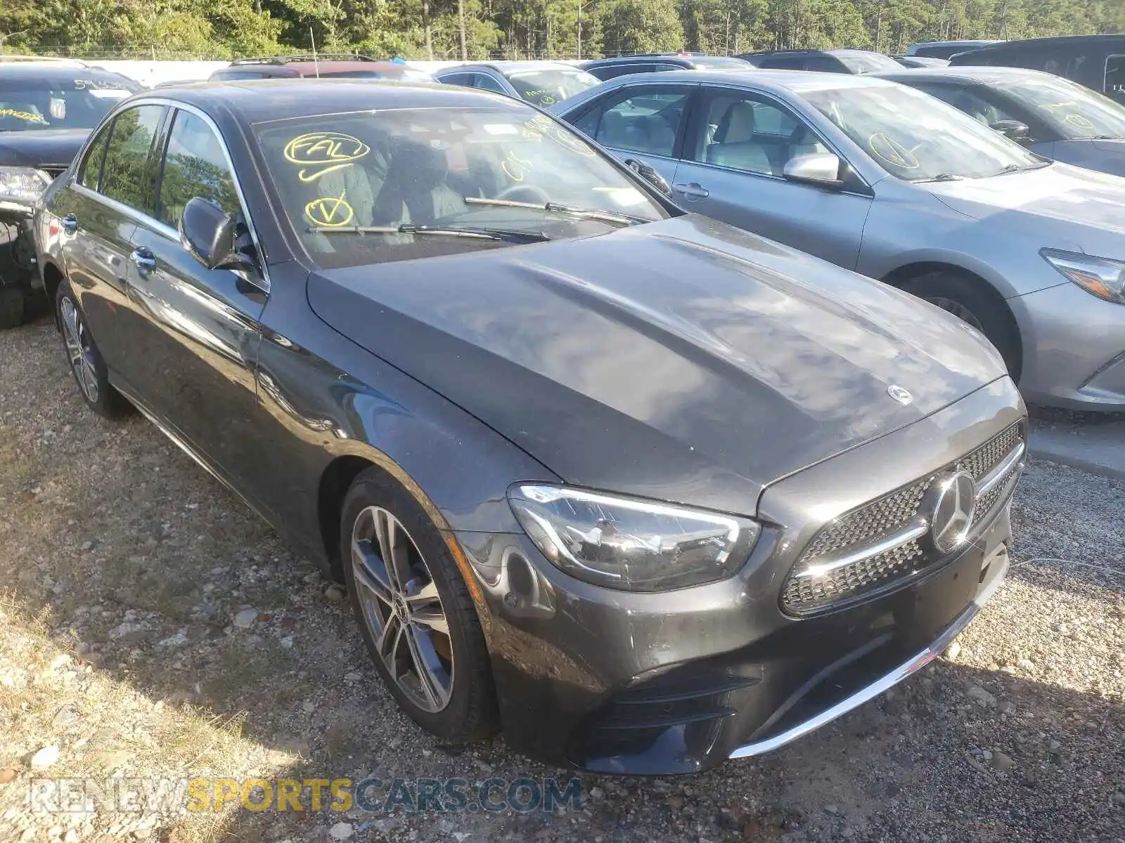 1 Photograph of a damaged car W1KZF8EB8MA981652 MERCEDES-BENZ E-CLASS 2021