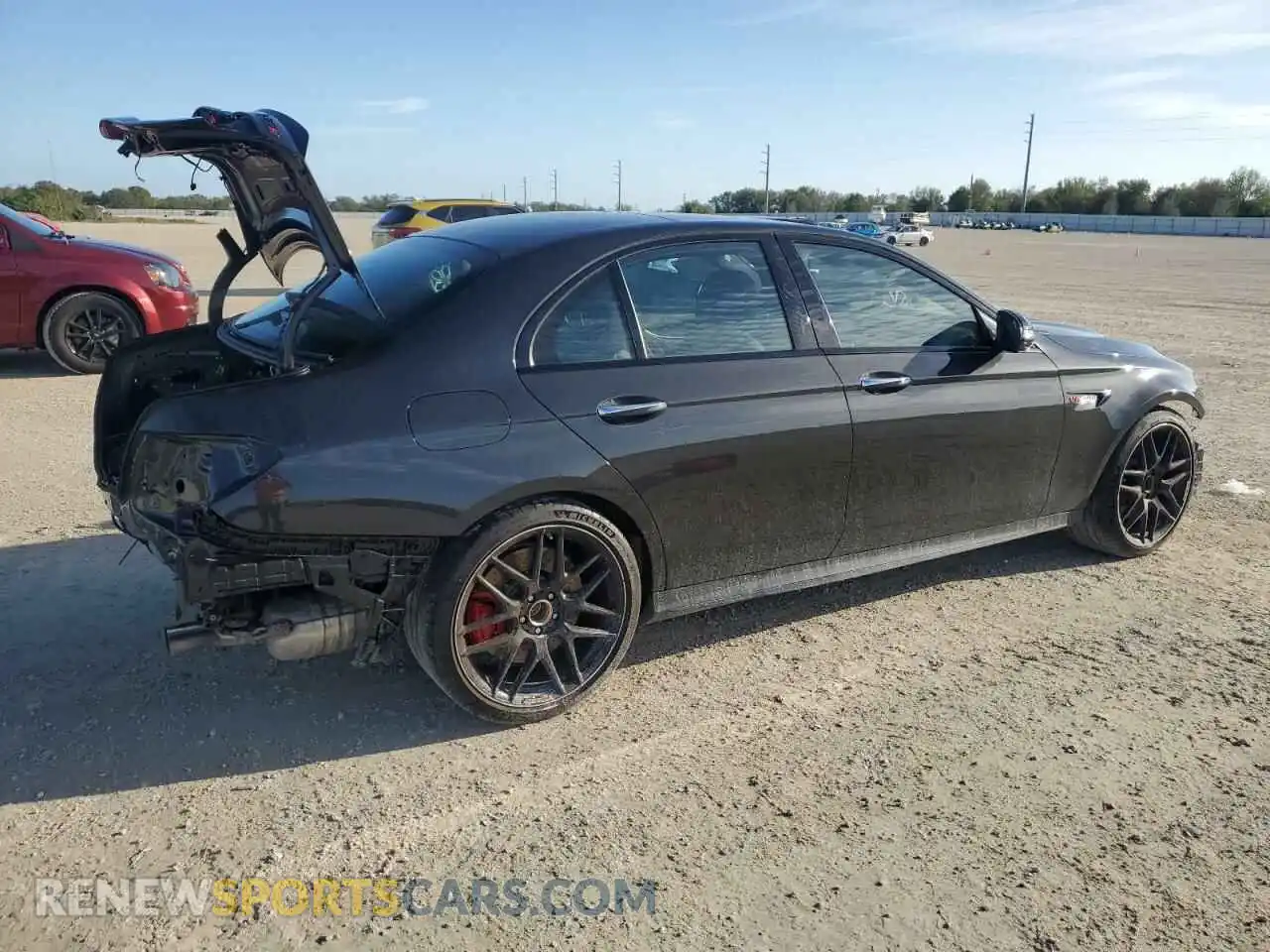 3 Photograph of a damaged car W1KZF8KB0MA948181 MERCEDES-BENZ E-CLASS 2021